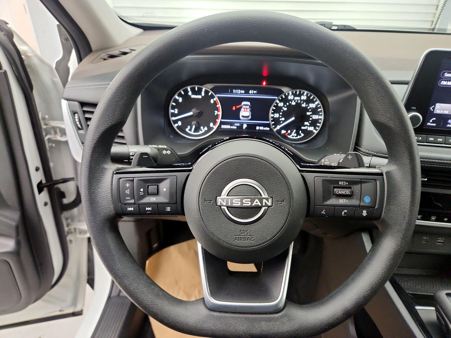 Thumbnail: 2023 Nissan Rogue - 10