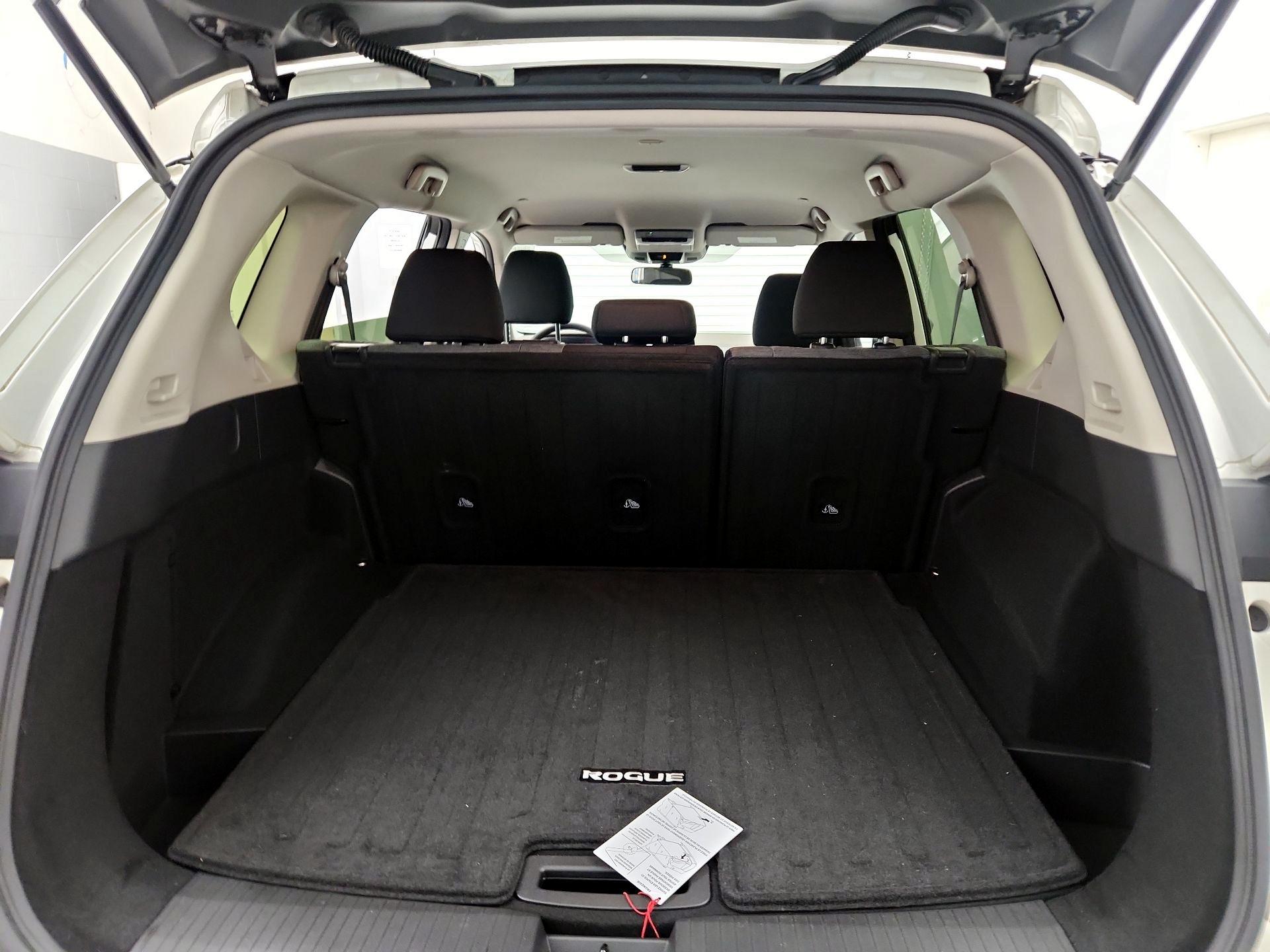 Thumbnail: 2023 Nissan Rogue - 20