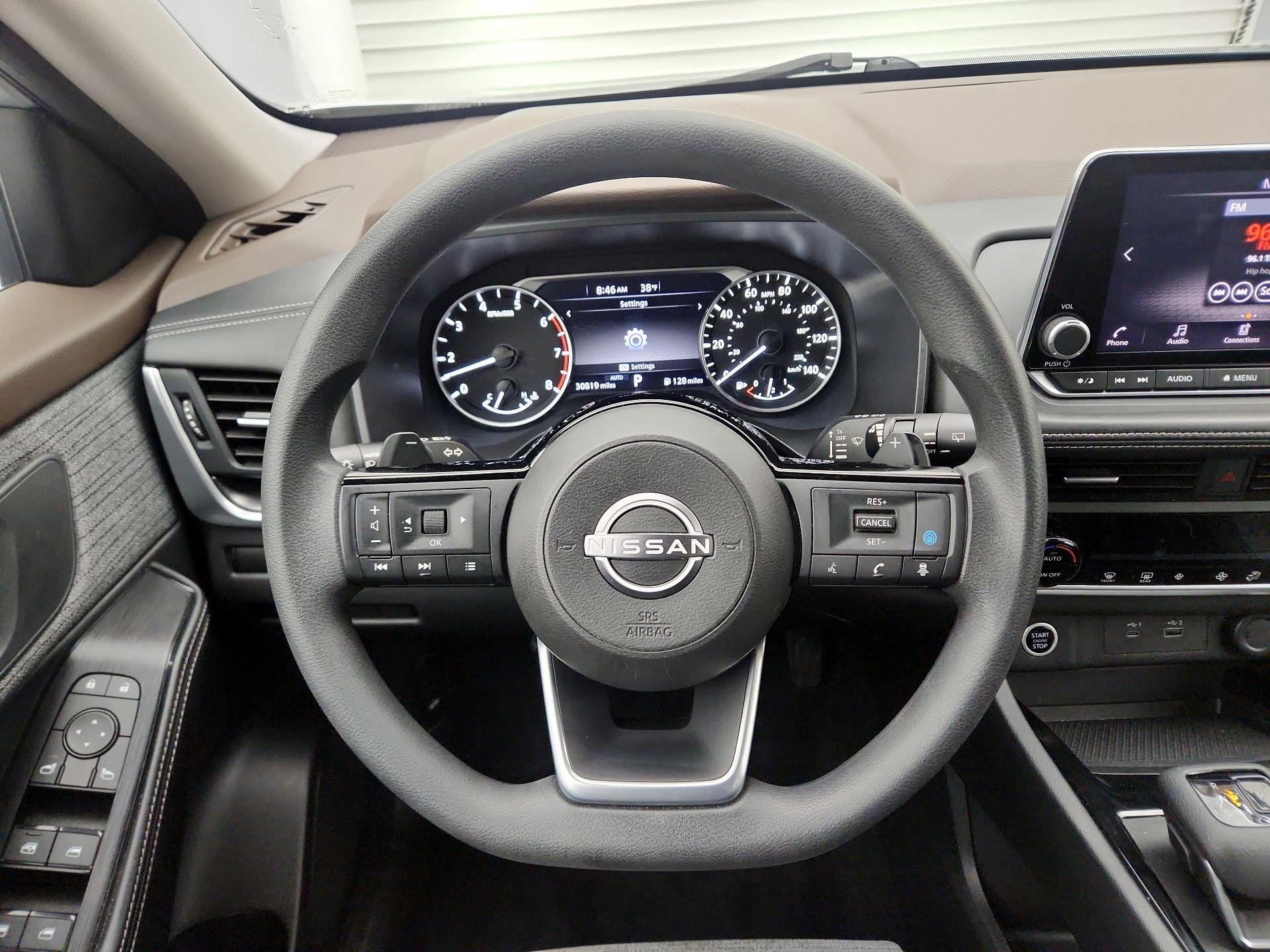 Thumbnail: 2023 Nissan Rogue - 10