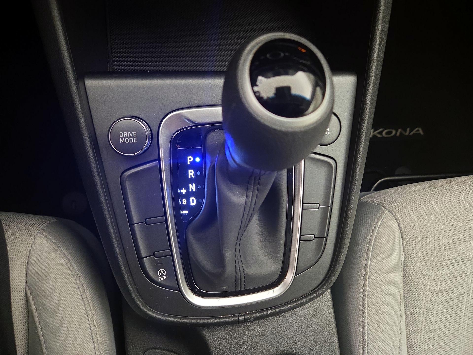 Thumbnail: 2022 Hyundai Kona - 17