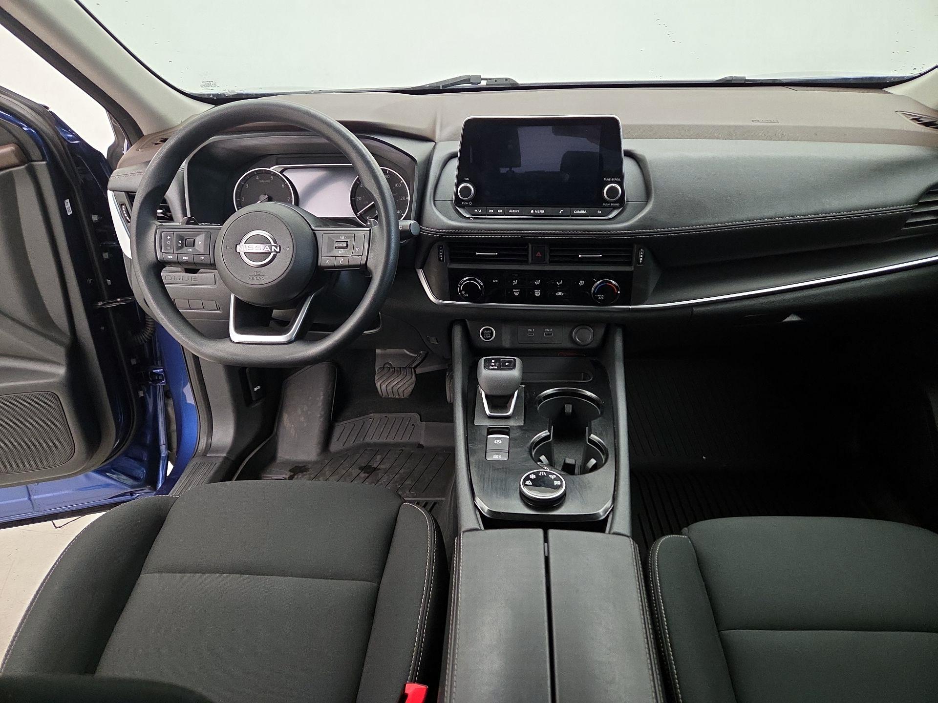 Thumbnail: 2023 Nissan Rogue - 9