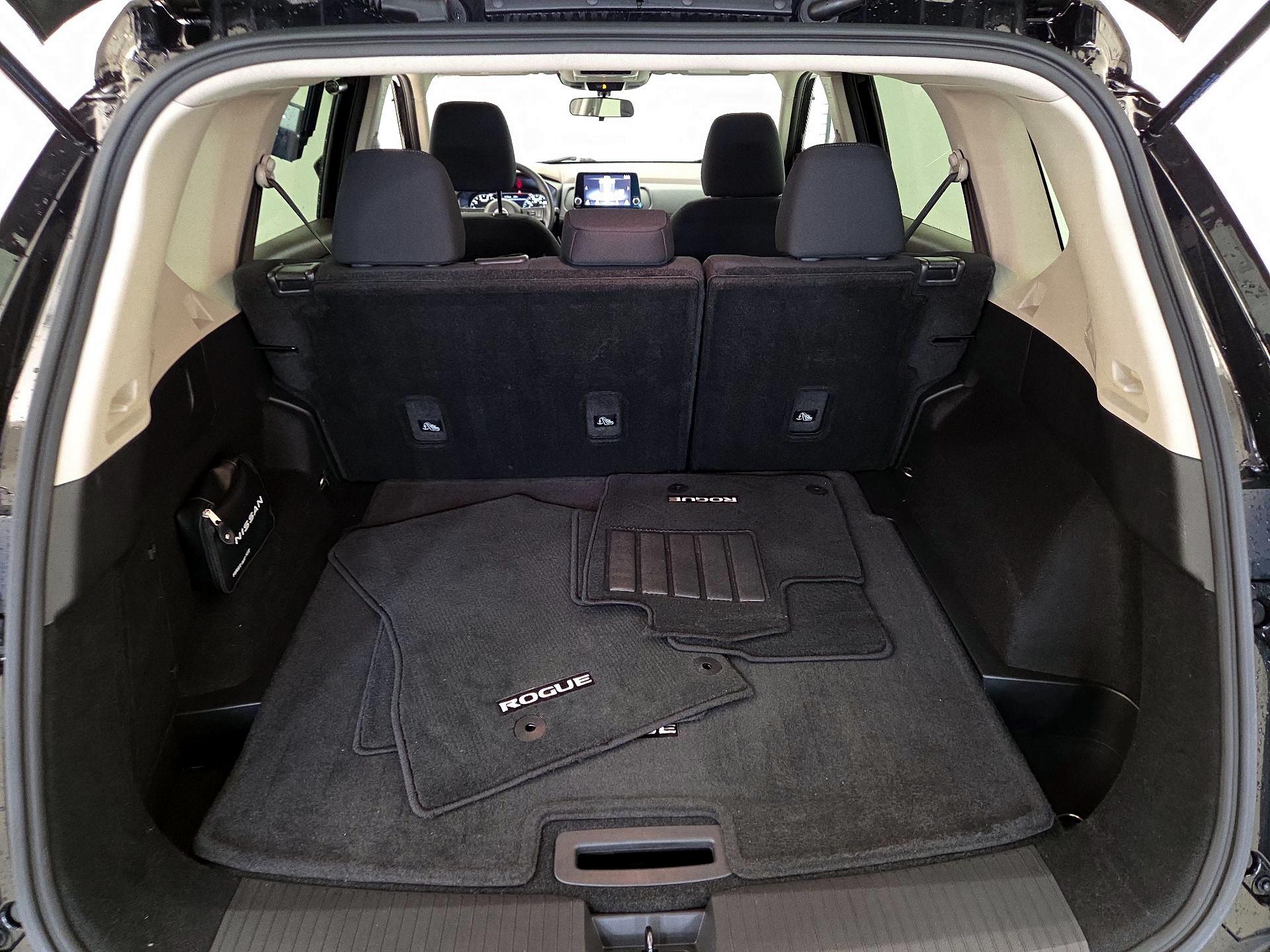 Thumbnail: 2023 Nissan Rogue - 20