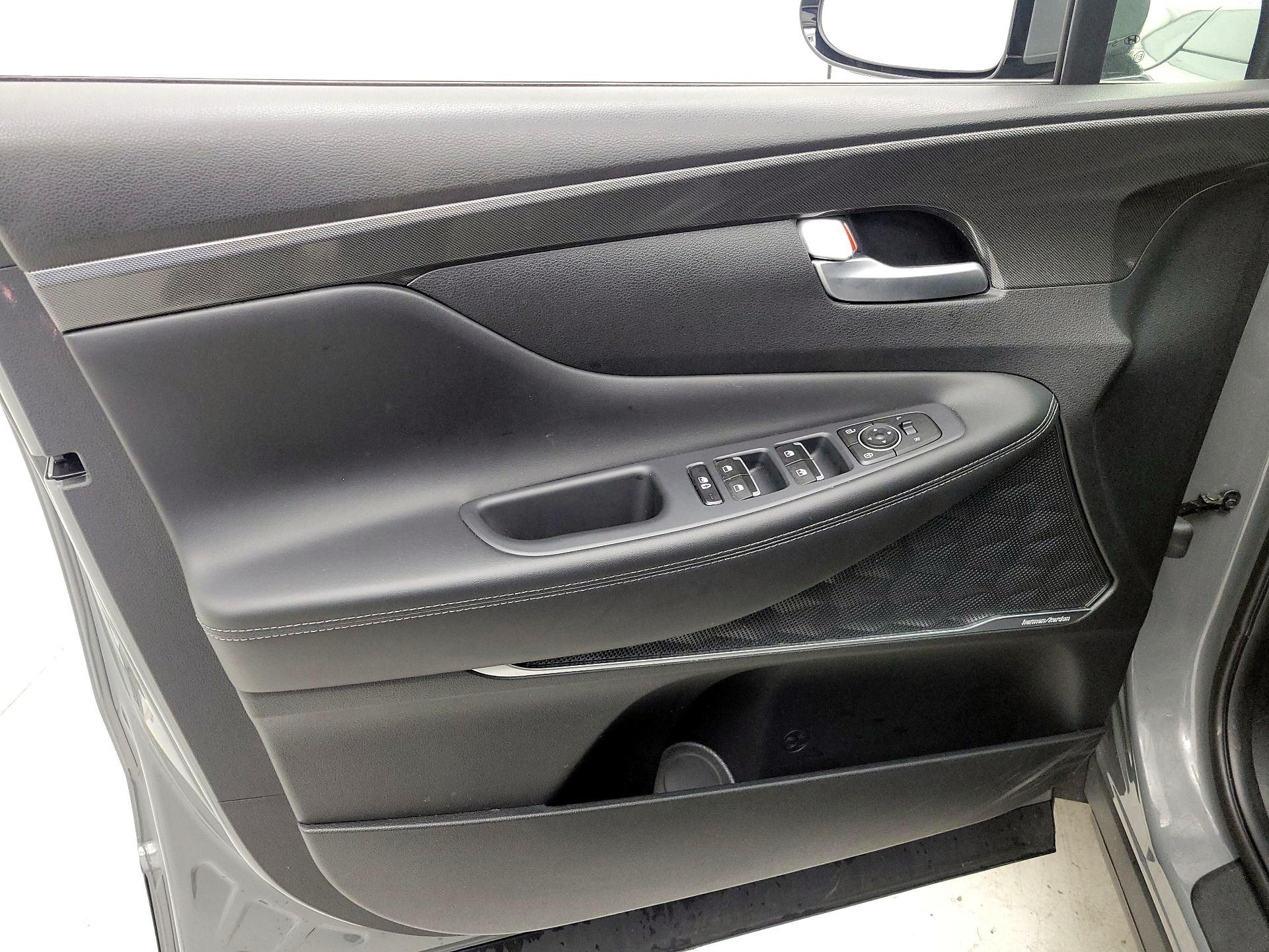 Thumbnail: 2023 Hyundai Santa Fe - 12