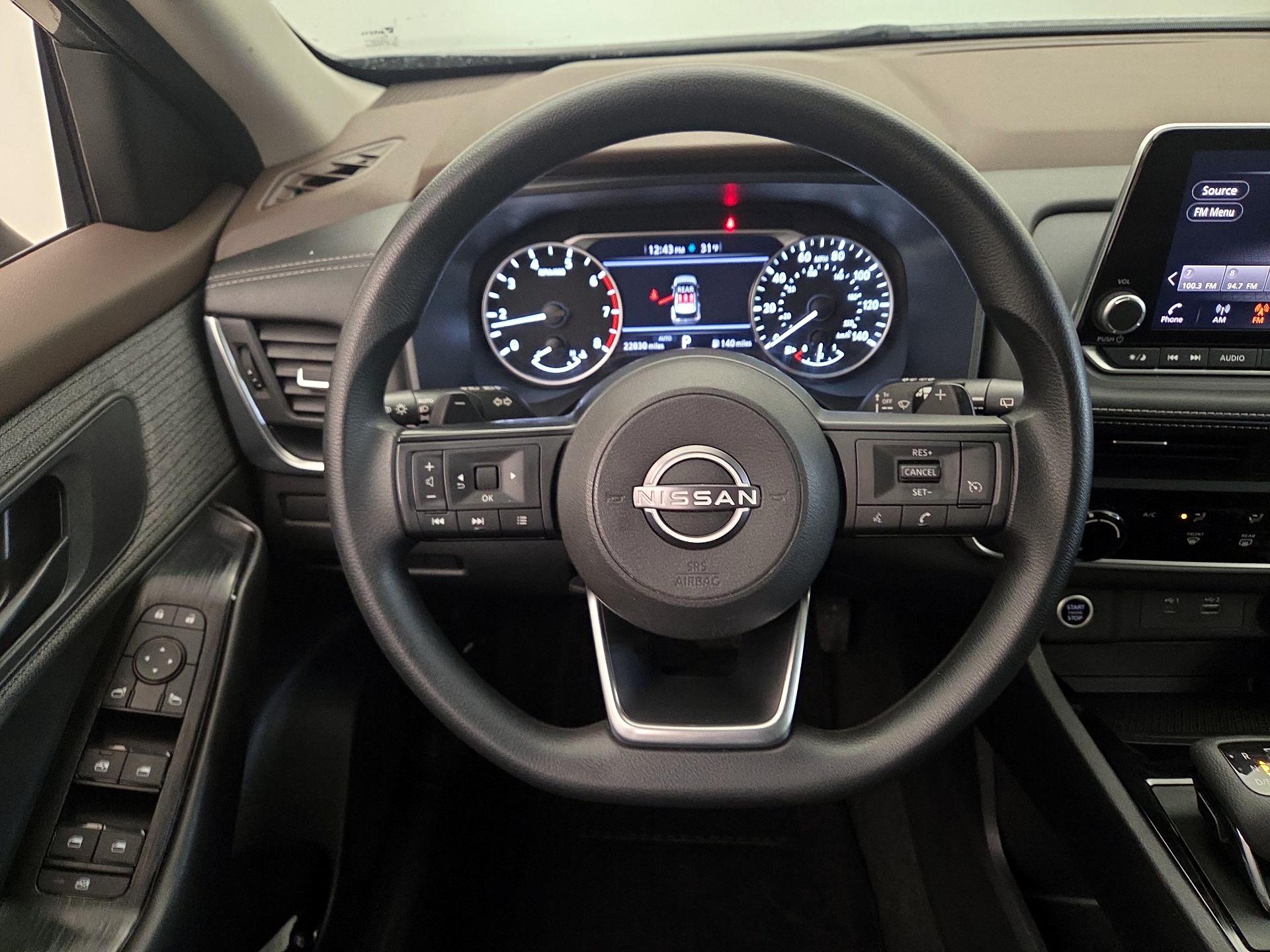 Thumbnail: 2023 Nissan Rogue - 10