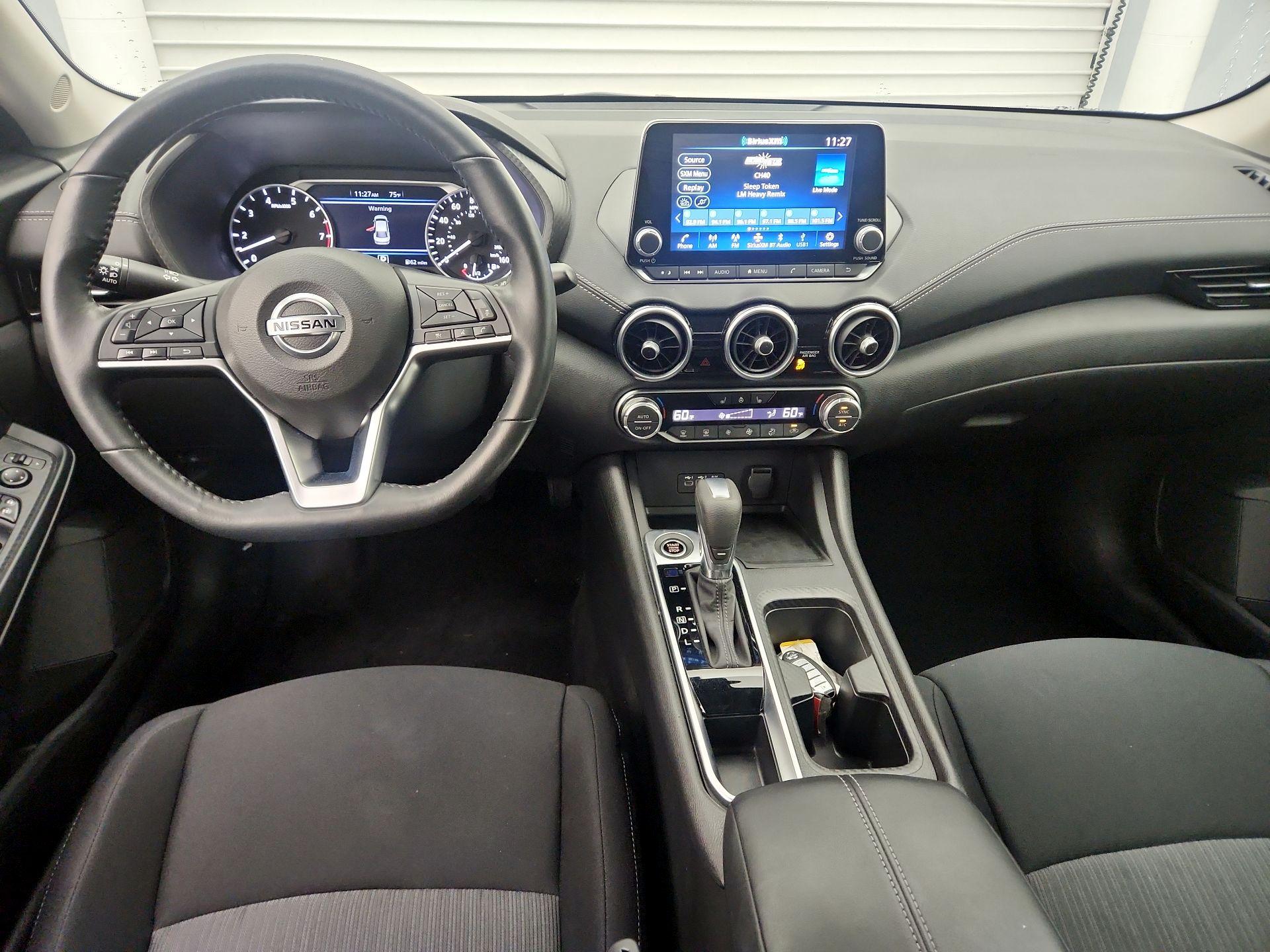 Thumbnail: 2023 Nissan Sentra - 9