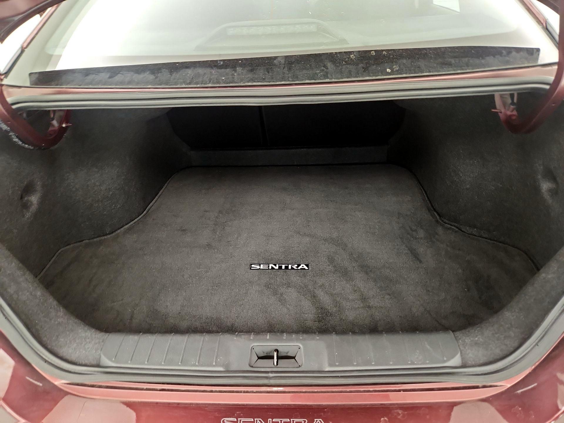 Thumbnail: 2024 Nissan Sentra - 20