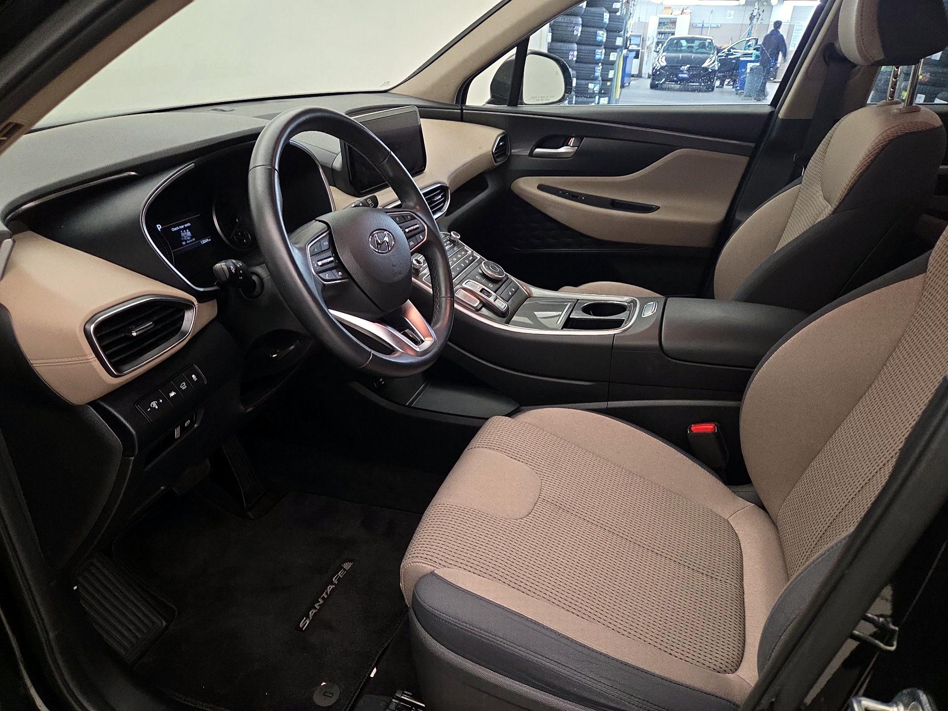 Thumbnail: 2023 Hyundai Santa Fe - 11