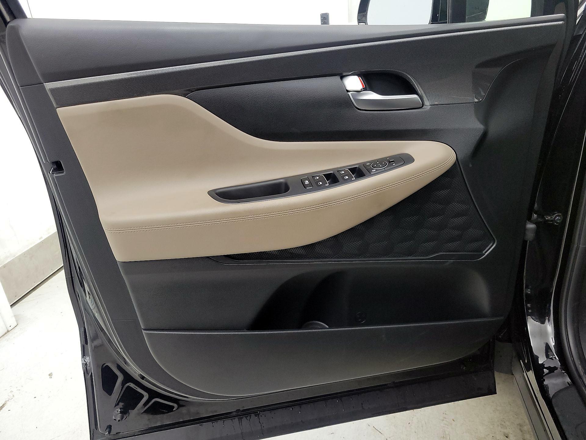 Thumbnail: 2023 Hyundai Santa Fe - 12