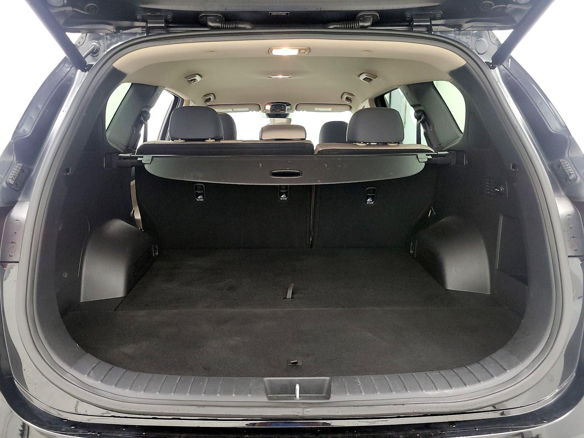 Thumbnail: 2023 Hyundai Santa Fe - 18