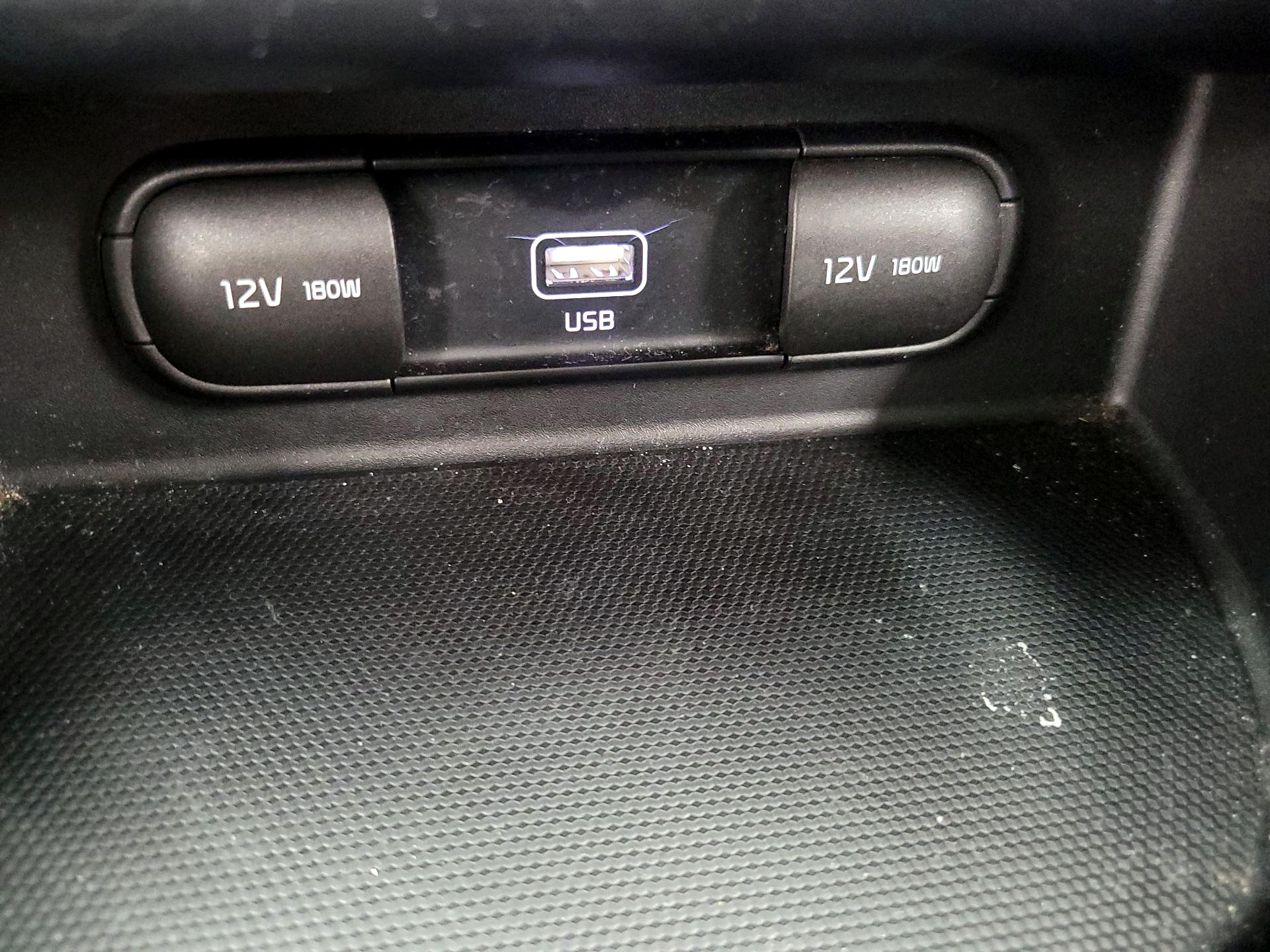 Thumbnail: 2021 Kia Seltos - 18