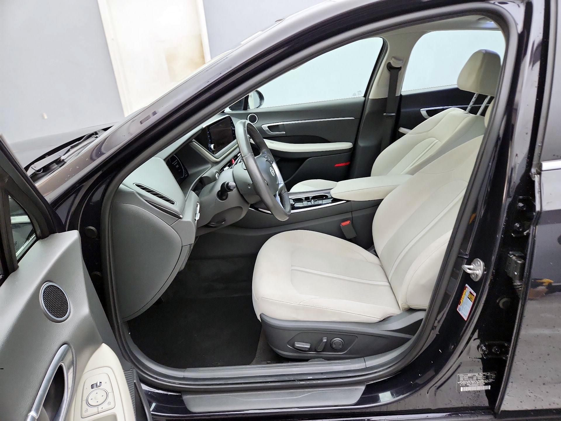 Thumbnail: 2023 Hyundai Sonata - 11