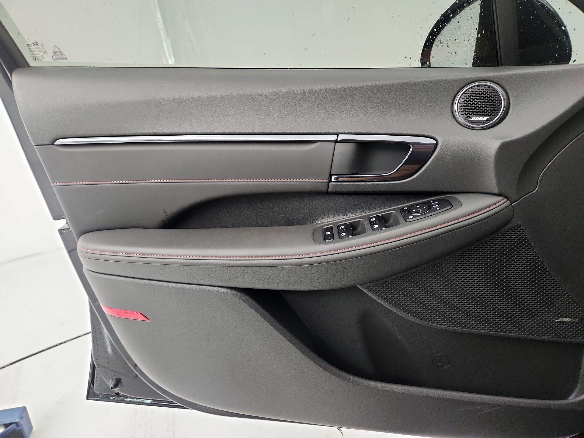 Thumbnail: 2023 Hyundai Sonata - 12