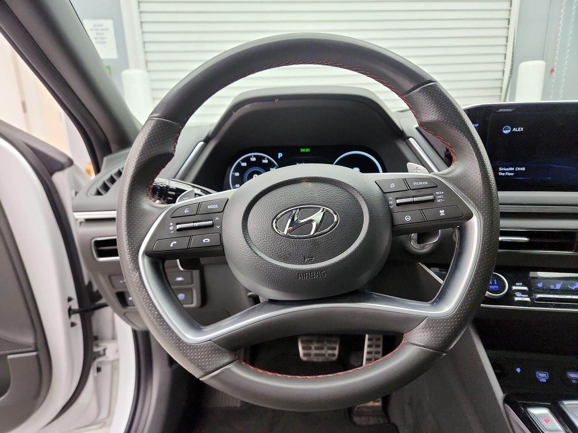 Thumbnail: 2022 Hyundai Sonata - 10