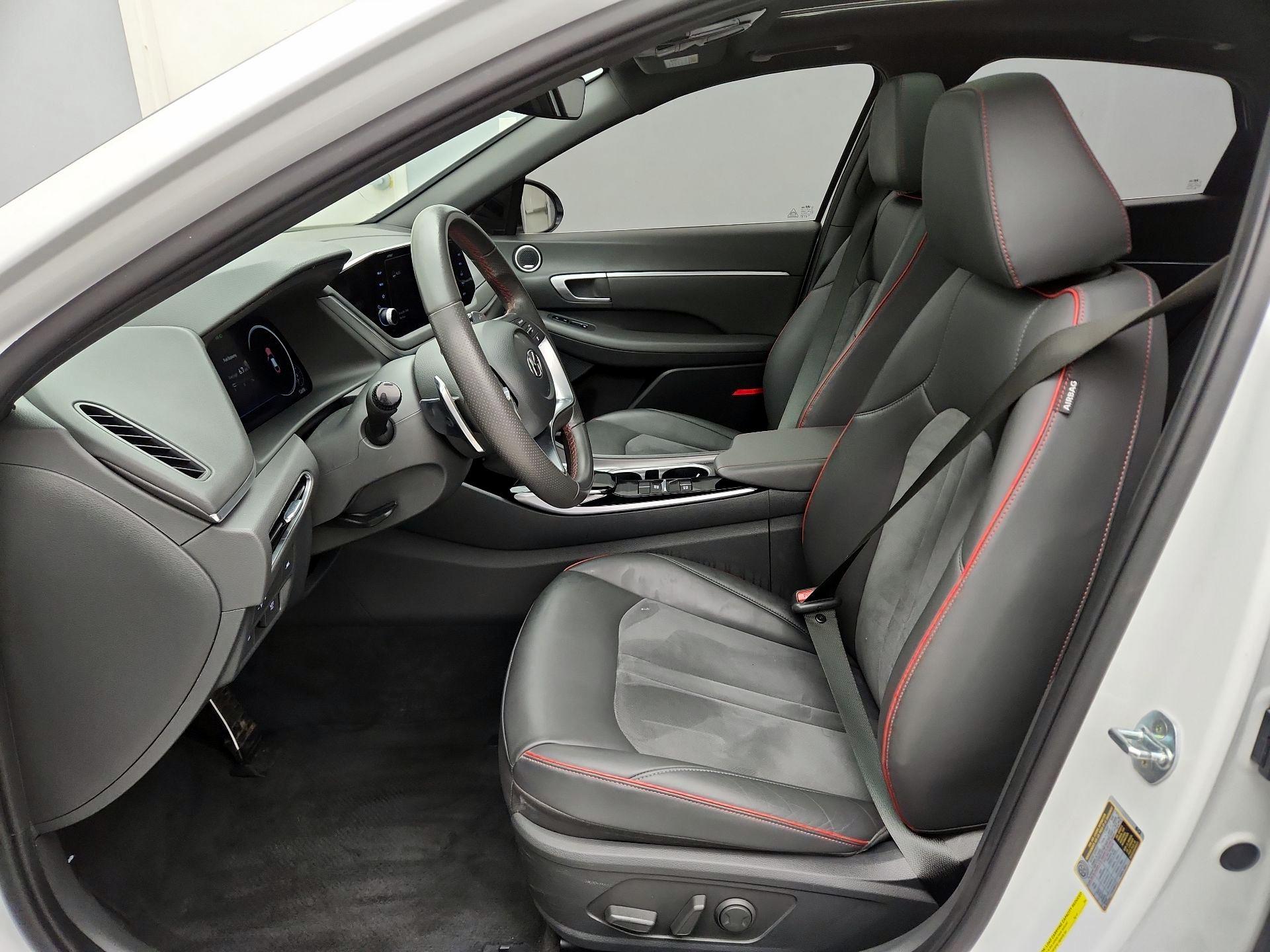 Thumbnail: 2022 Hyundai Sonata - 11