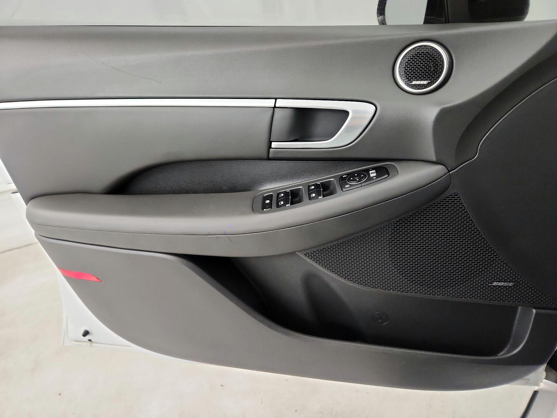 Thumbnail: 2022 Hyundai Sonata - 12