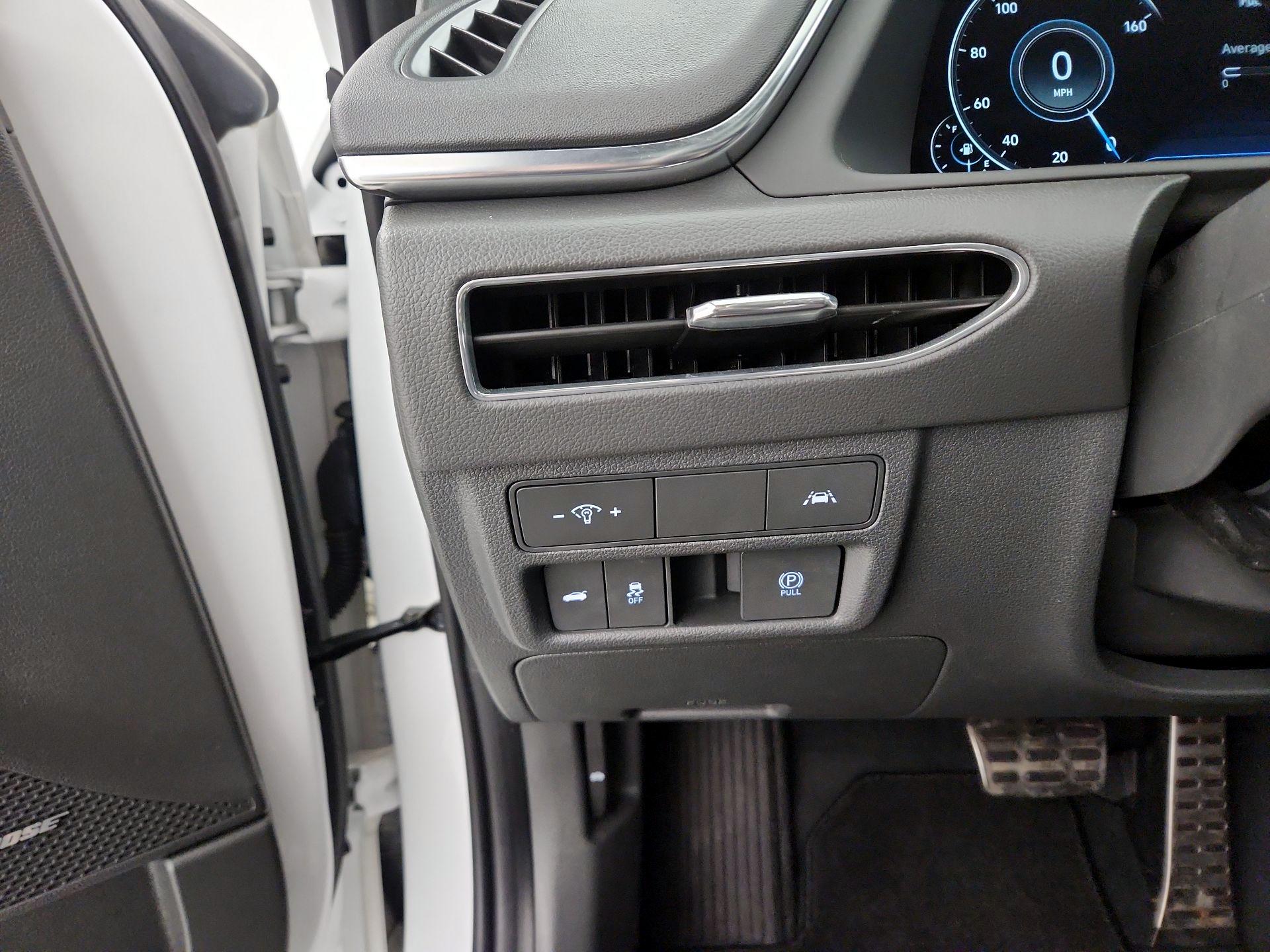 Thumbnail: 2022 Hyundai Sonata - 13