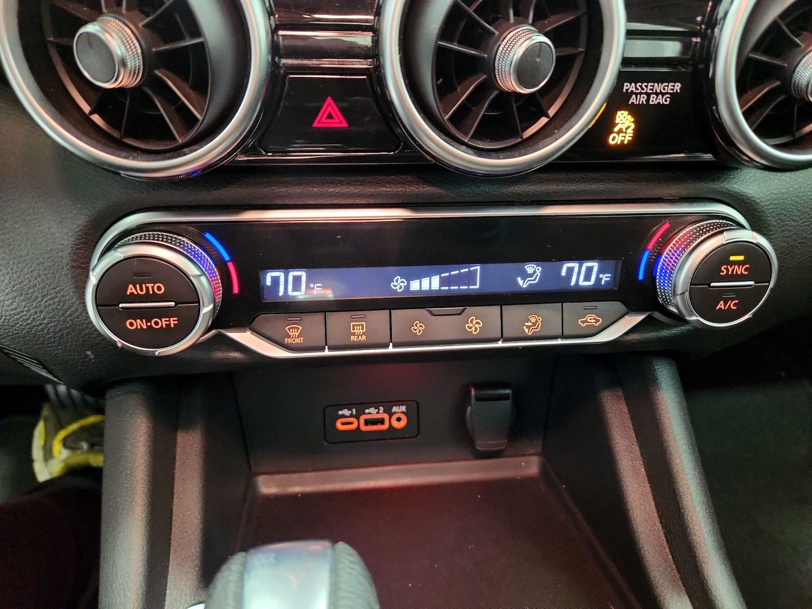 2020 Nissan Sentra SV - Photo 17