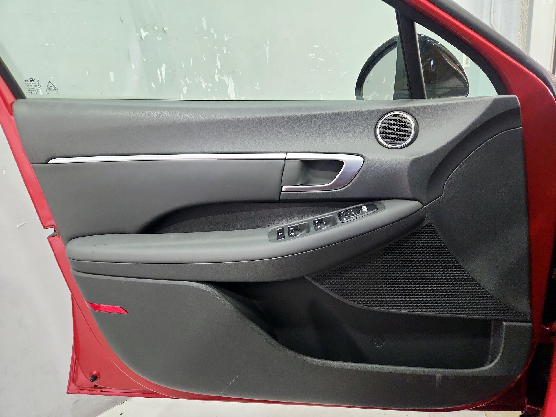 Thumbnail: 2020 Hyundai Sonata - 12