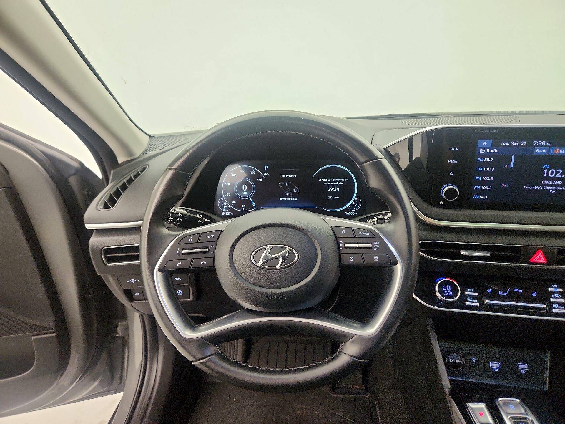 Thumbnail: 2022 Hyundai Sonata - 10