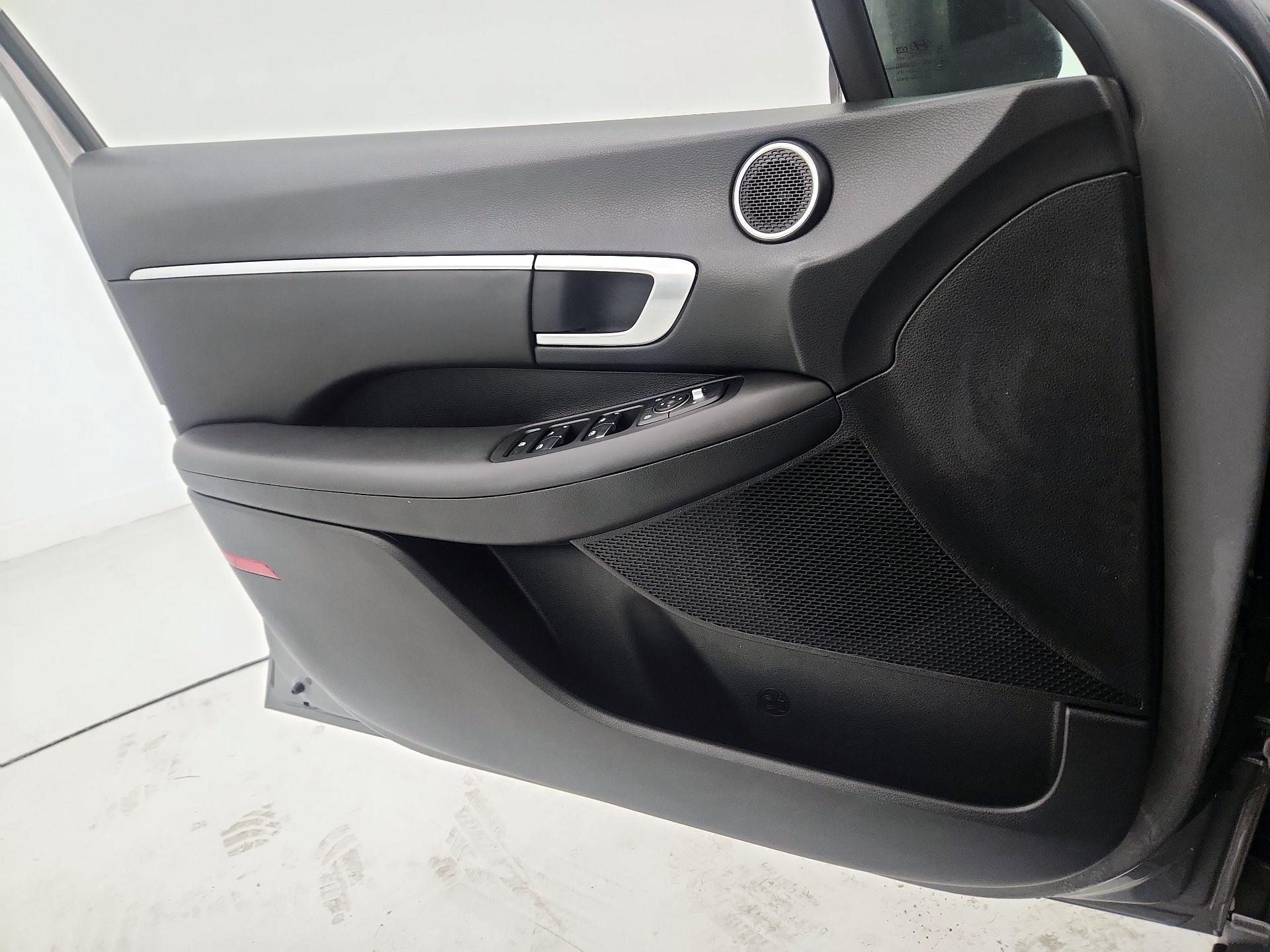 Thumbnail: 2022 Hyundai Sonata - 12