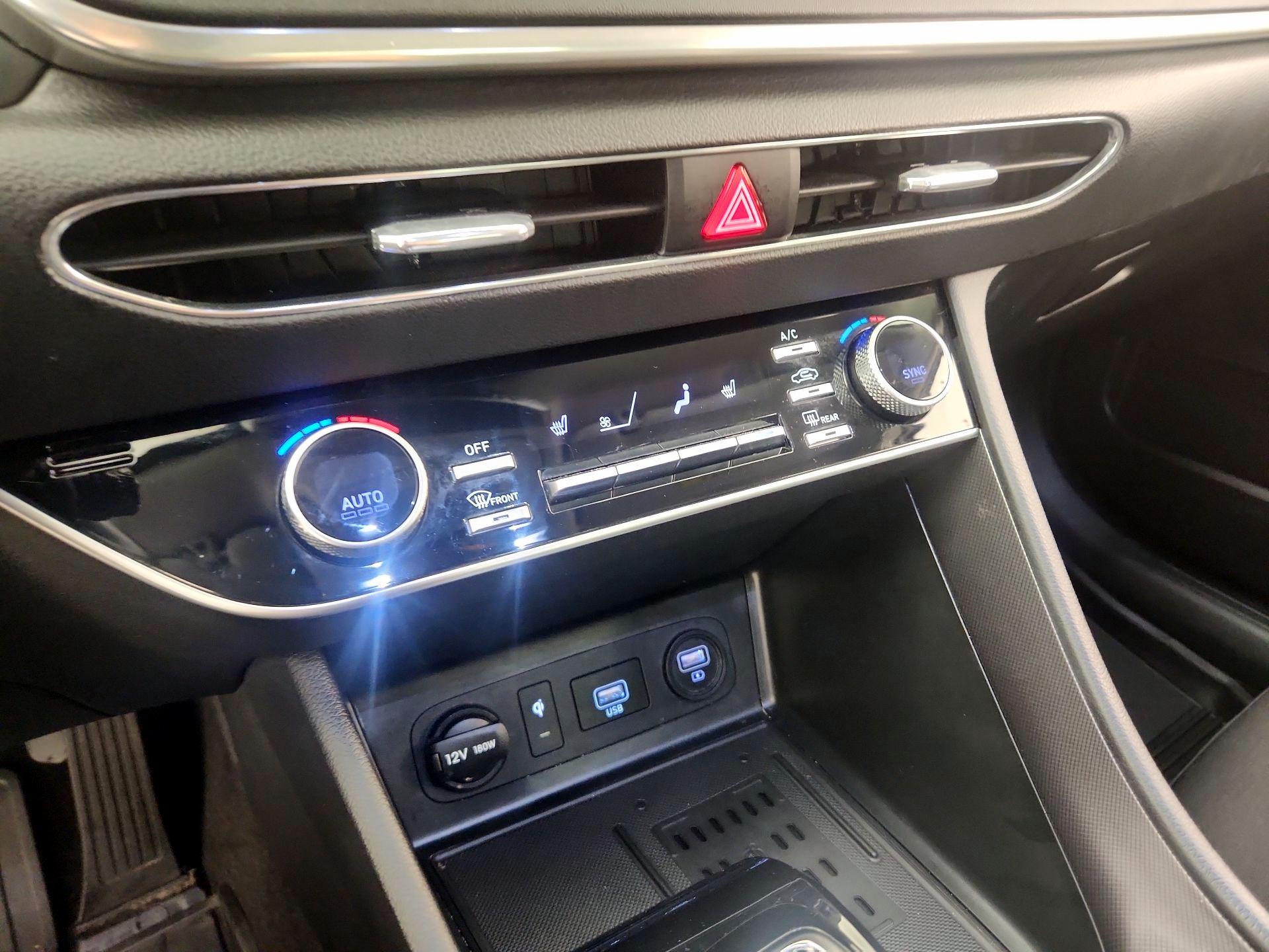 Thumbnail: 2022 Hyundai Sonata - 16