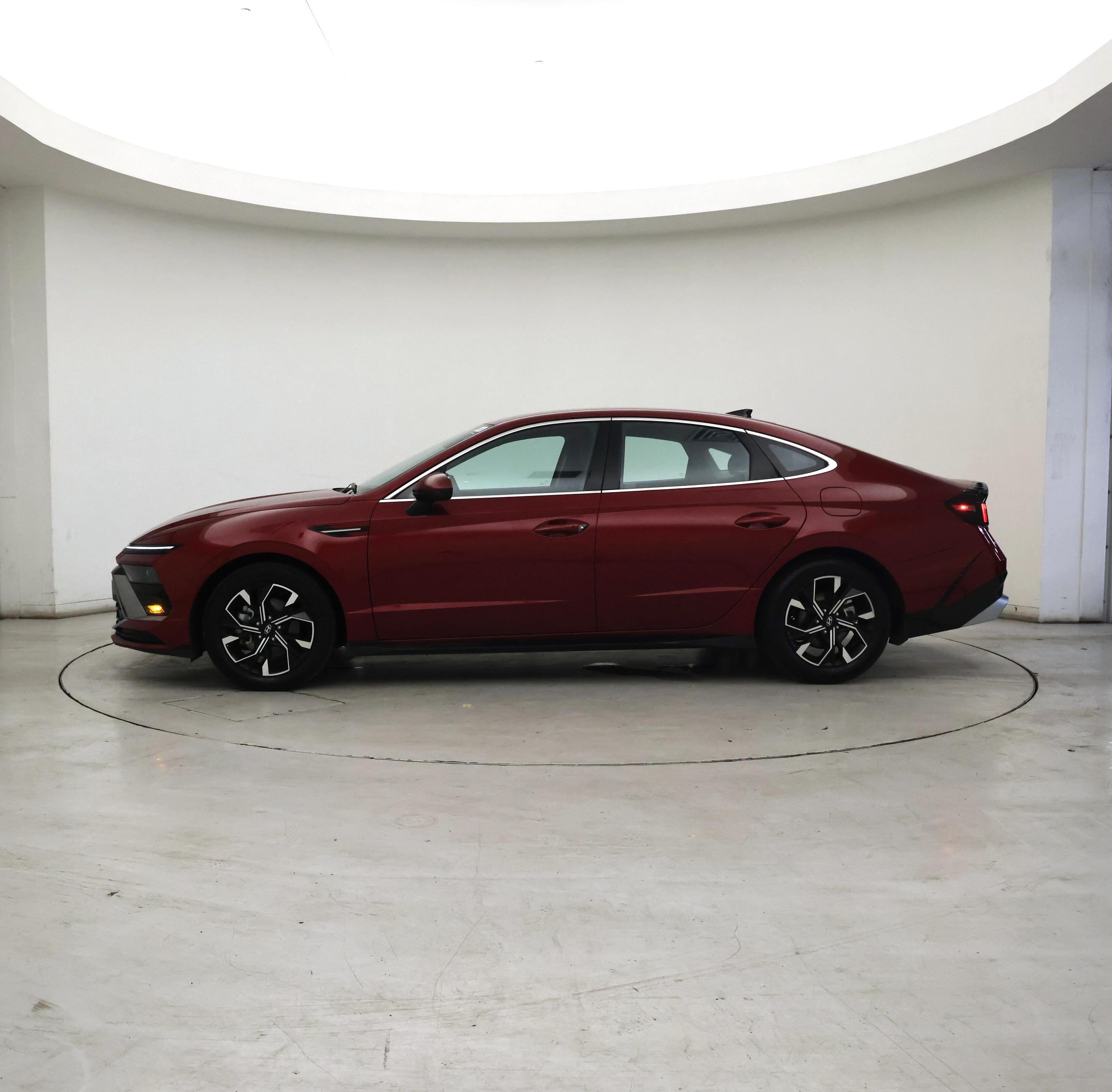 Thumbnail: 2025 Hyundai Sonata - 3