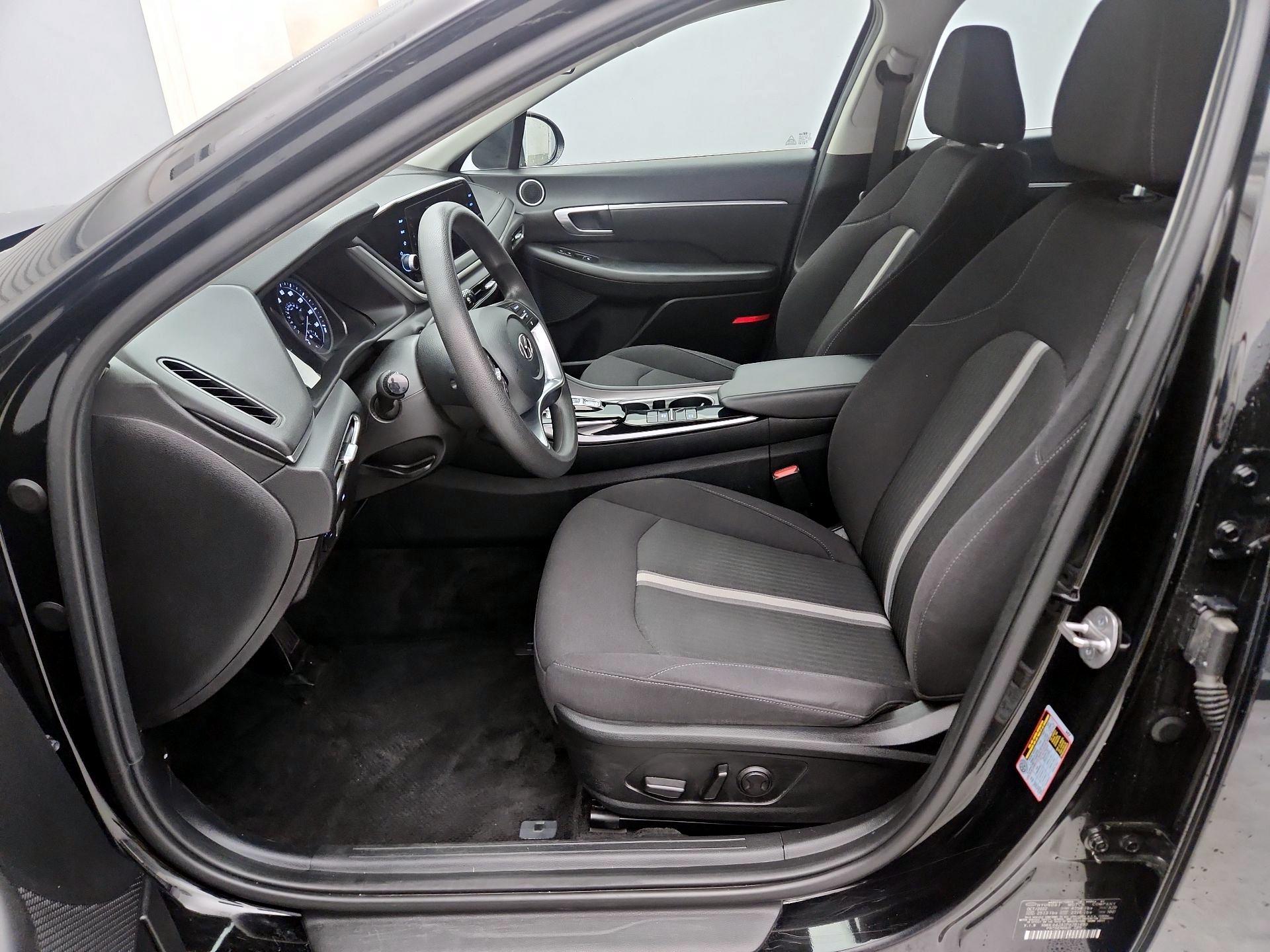 Thumbnail: 2023 Hyundai Sonata - 11