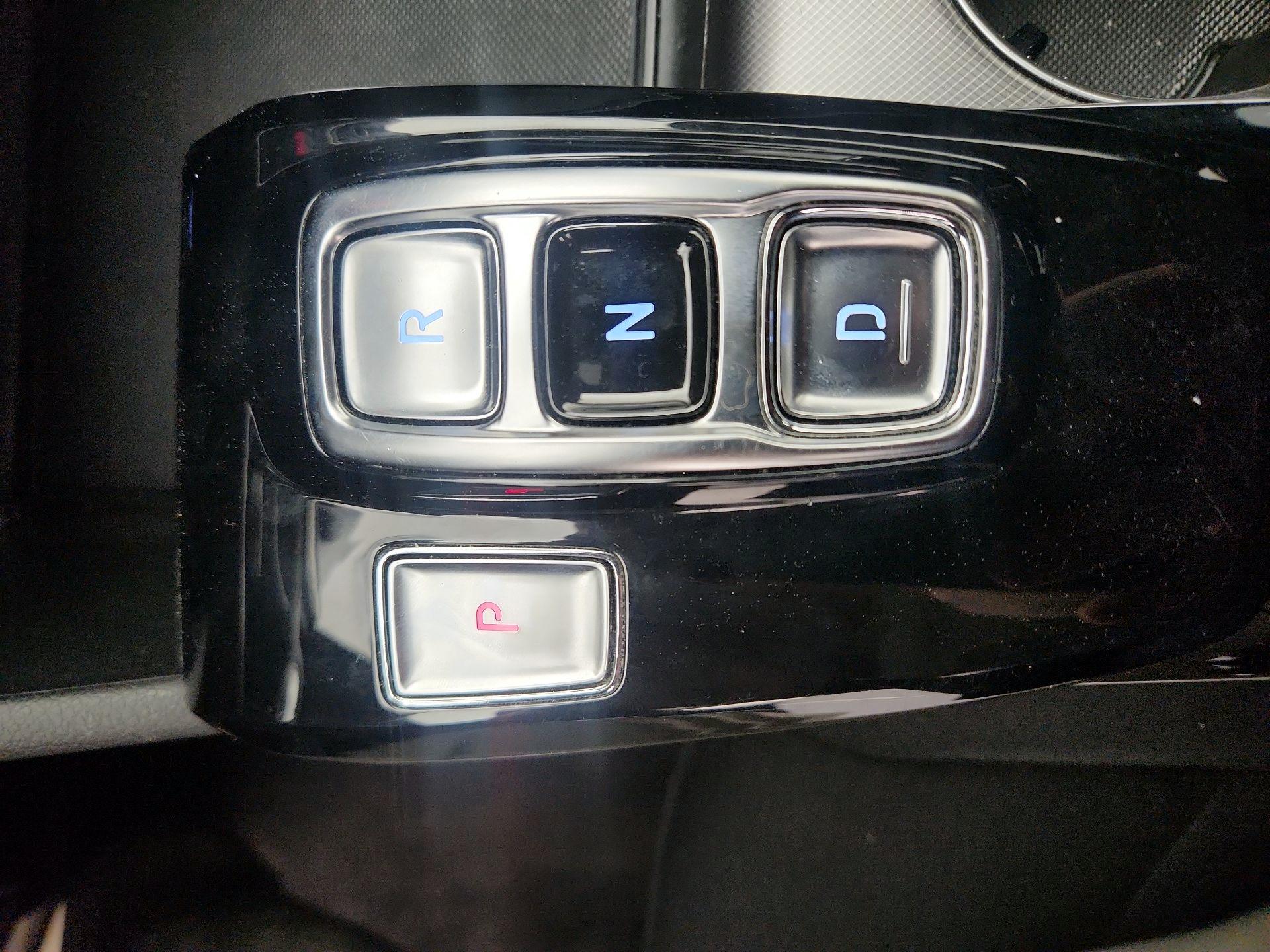 Thumbnail: 2023 Hyundai Sonata - 18