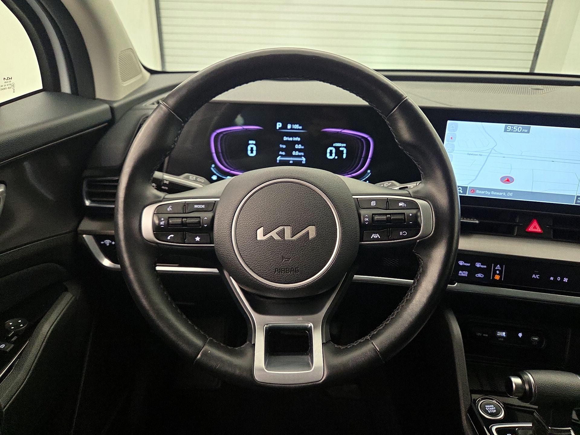 Thumbnail: 2023 Kia Sportage - 10