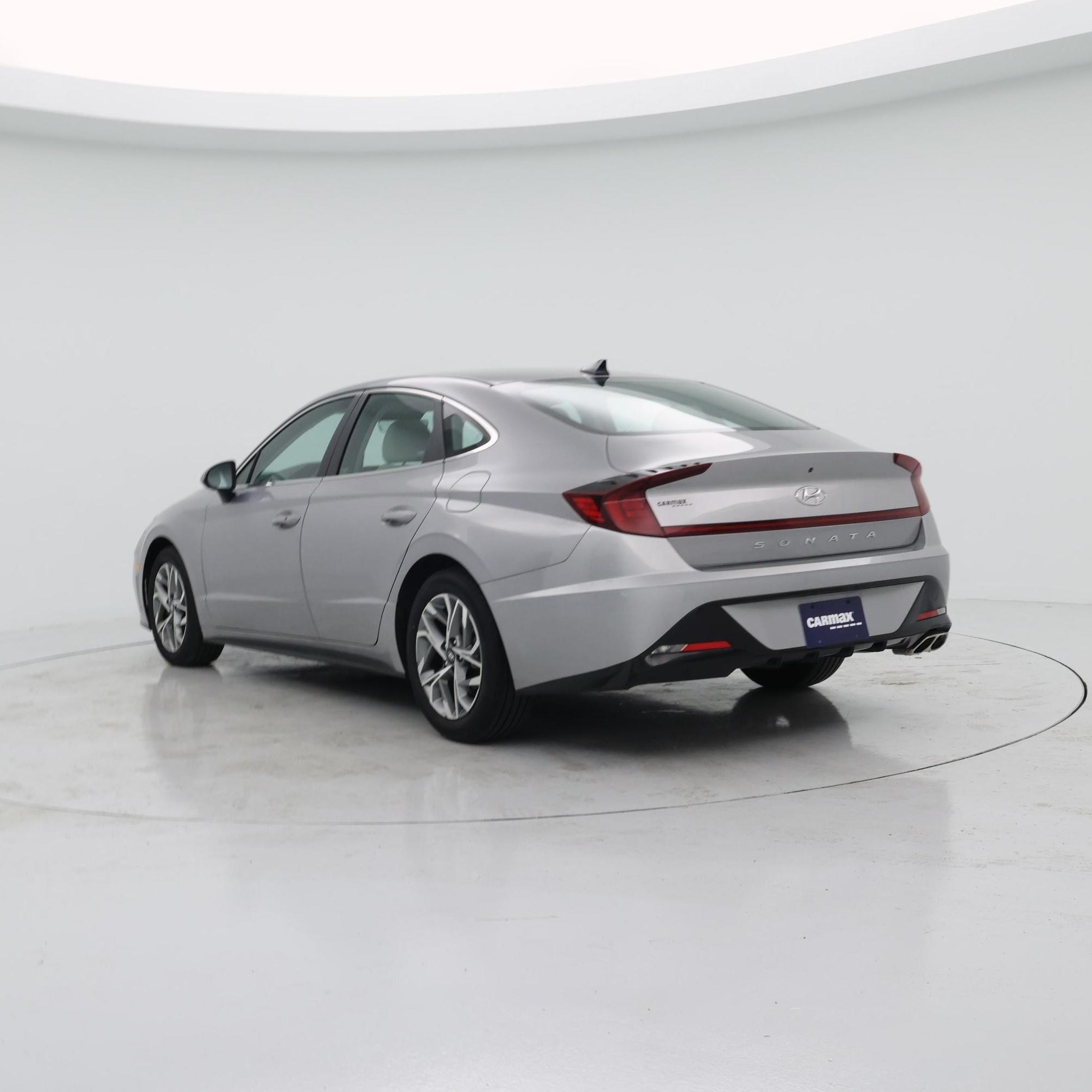 Thumbnail: 2023 Hyundai Sonata - 2