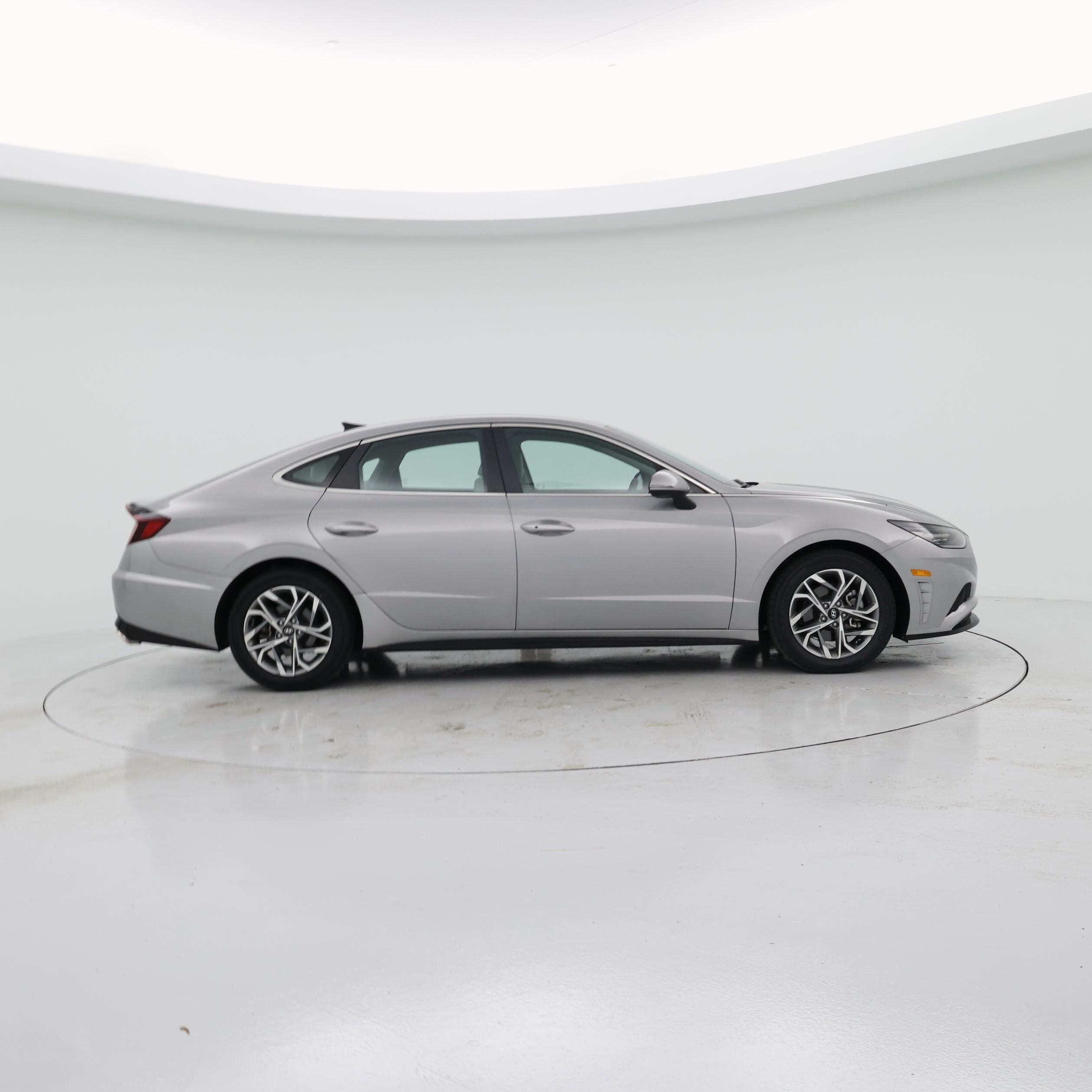 Thumbnail: 2023 Hyundai Sonata - 7