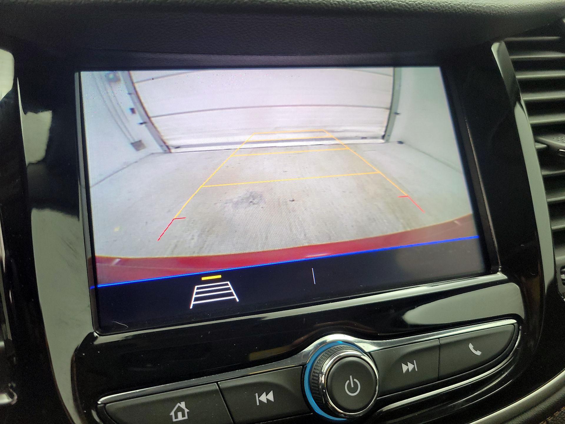 Thumbnail: 2020 Chevrolet Trax - 14