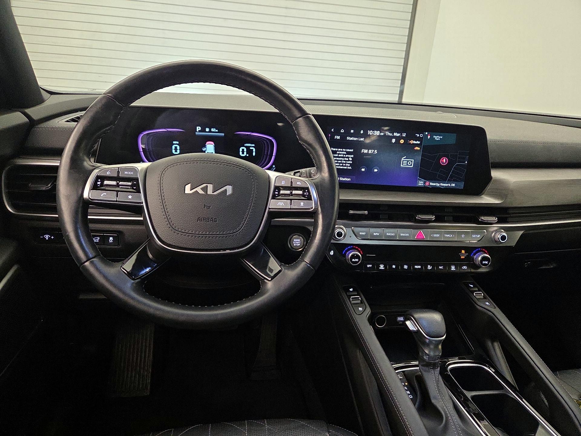 Thumbnail: 2023 Kia Telluride - 10