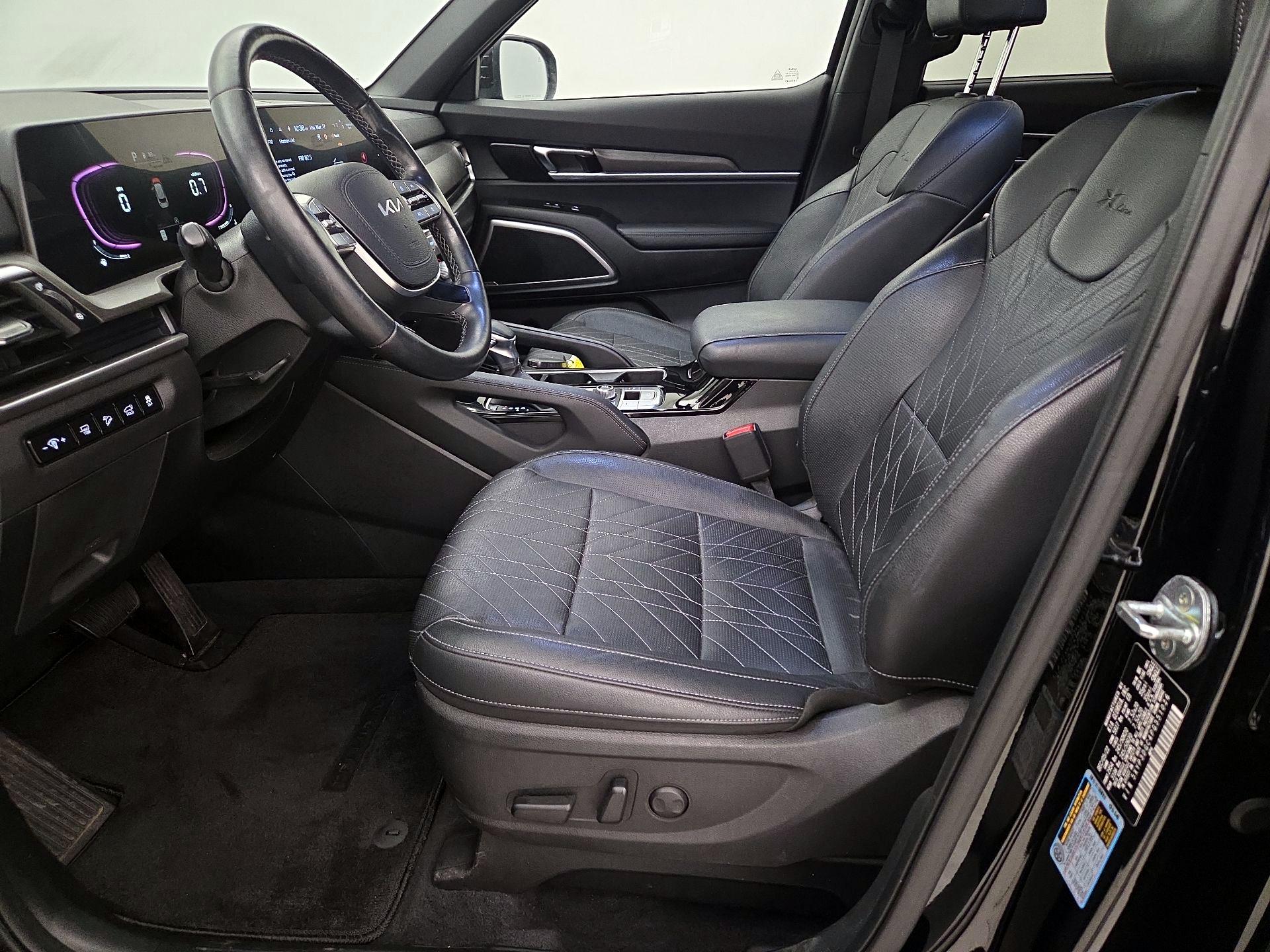 Thumbnail: 2023 Kia Telluride - 11