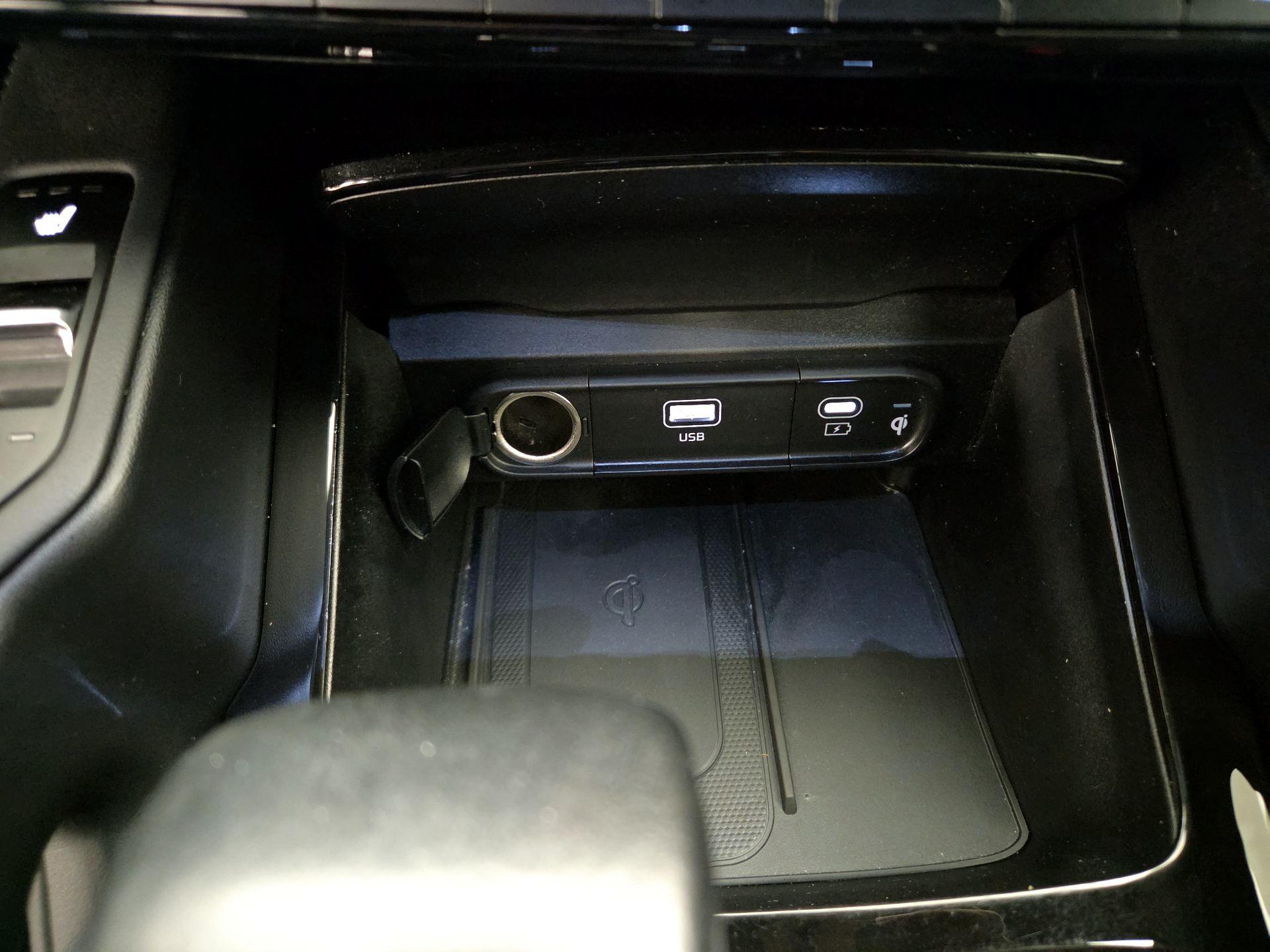 Thumbnail: 2023 Kia Telluride - 18