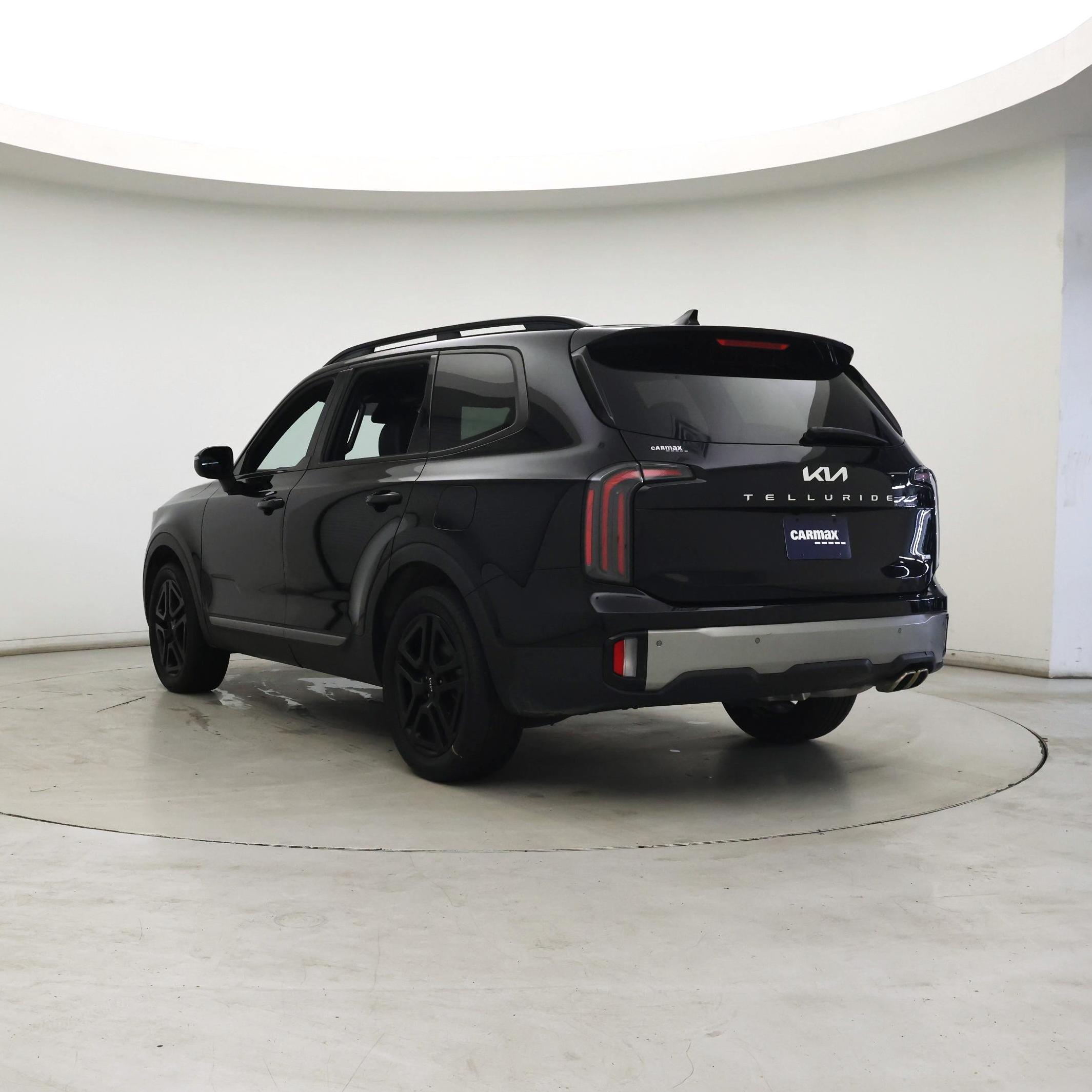 Thumbnail: 2023 Kia Telluride - 2