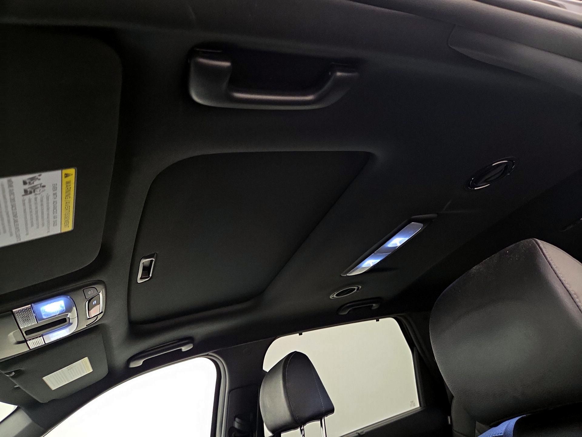 Thumbnail: 2023 Kia Telluride - 19