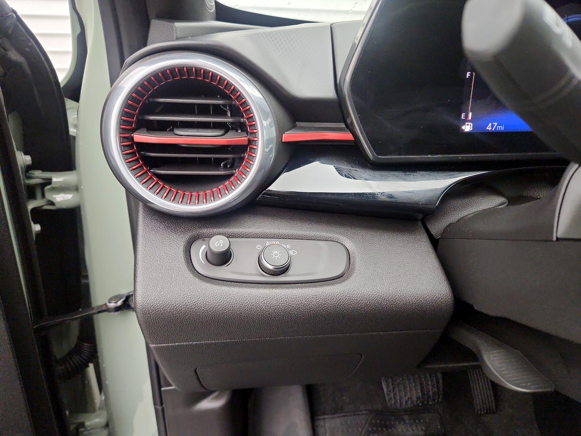 Thumbnail: 2024 Chevrolet Trax - 13