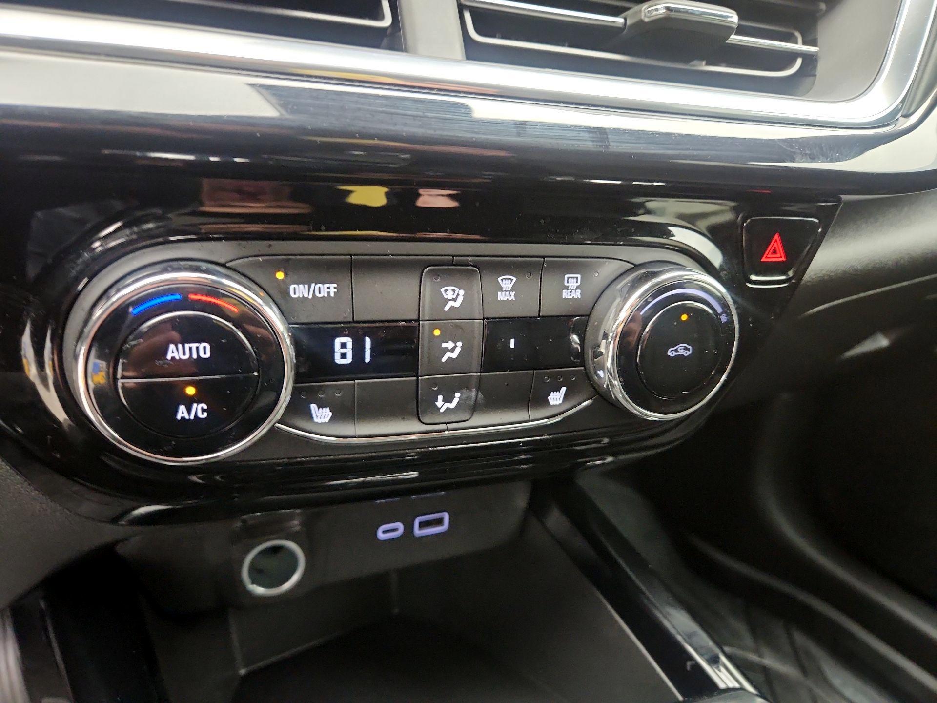 Thumbnail: 2024 Chevrolet Trax - 16