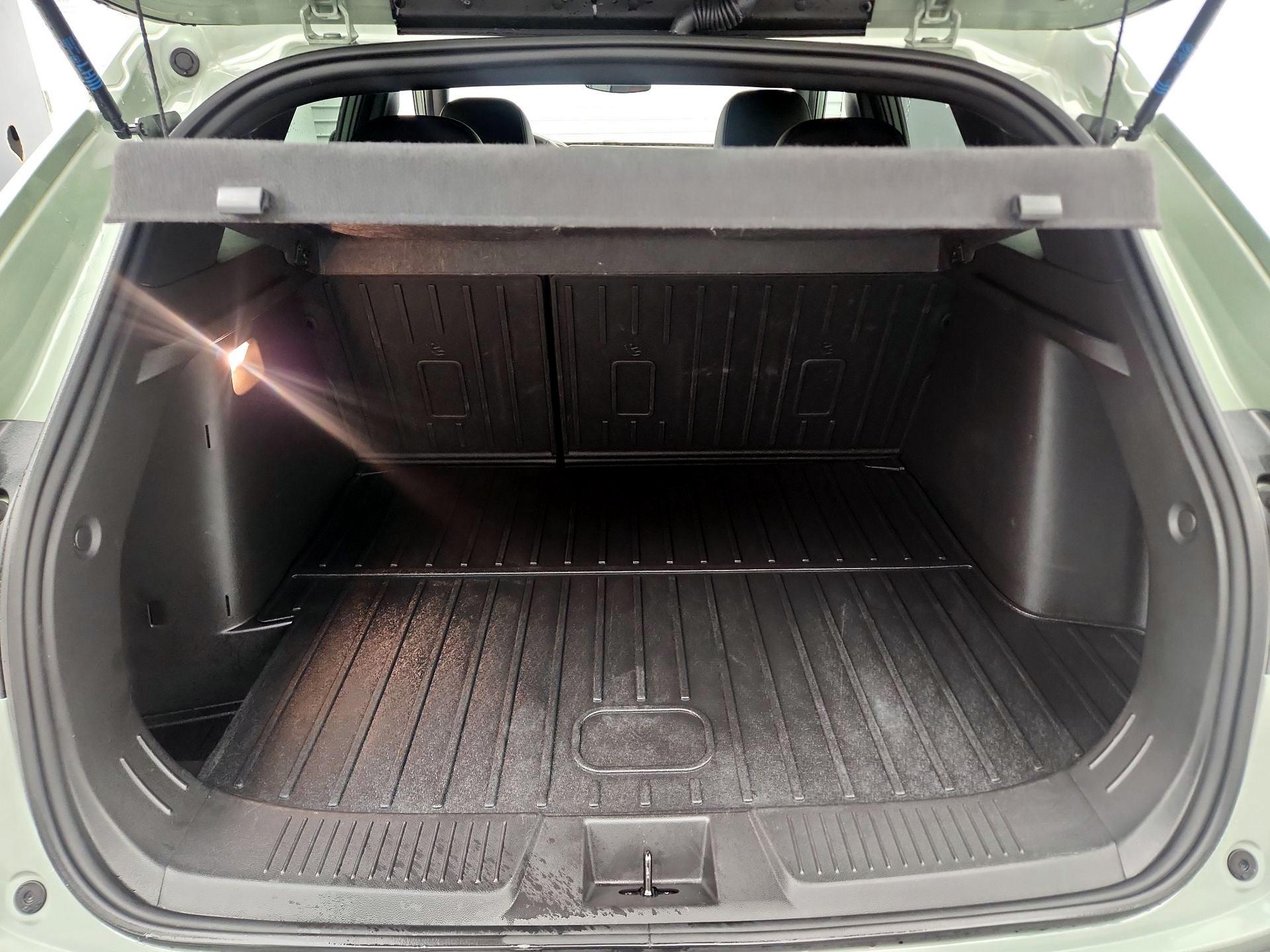 Thumbnail: 2024 Chevrolet Trax - 20