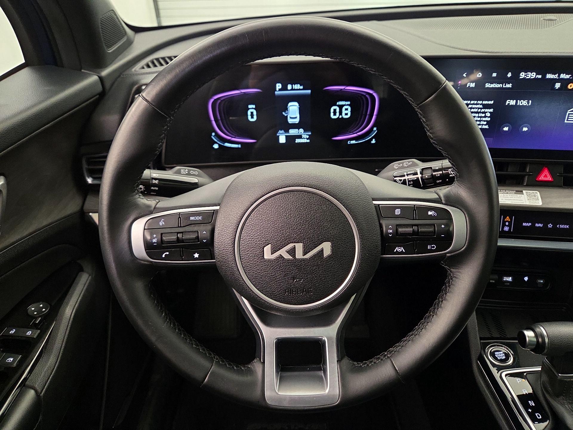 Thumbnail: 2023 Kia Sportage - 10