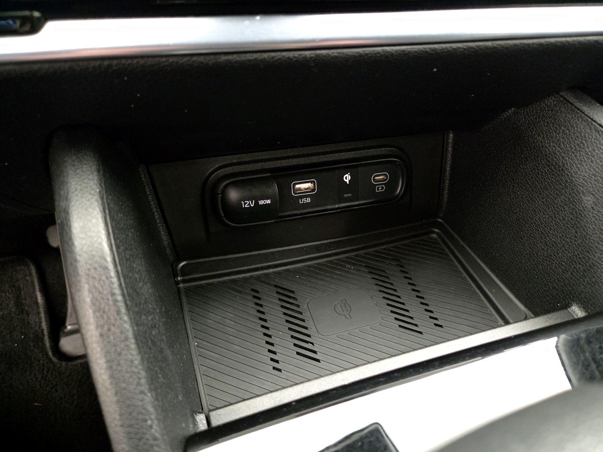 Thumbnail: 2023 Kia Sportage - 18