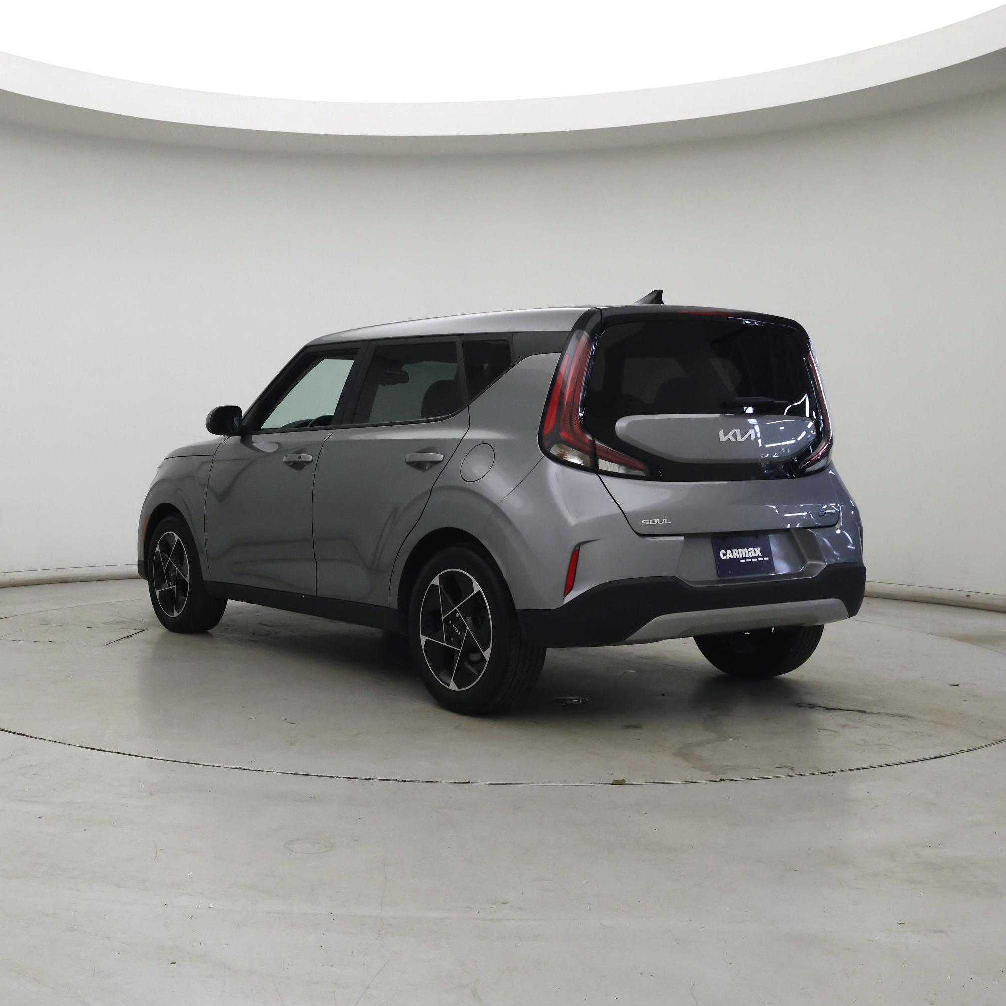 Thumbnail: 2023 Kia Soul - 2