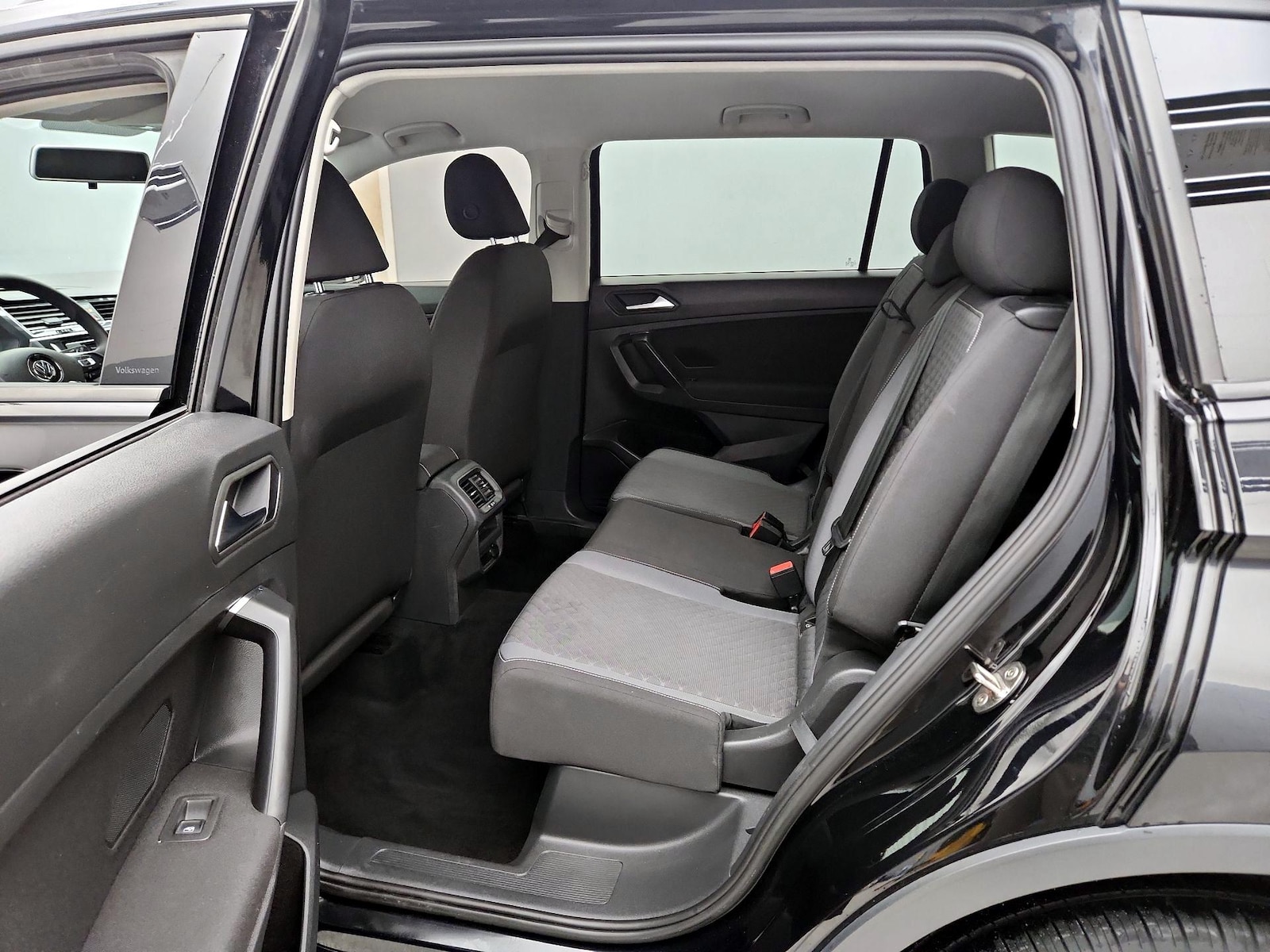 2021 Volkswagen Tiguan S - Photo 20