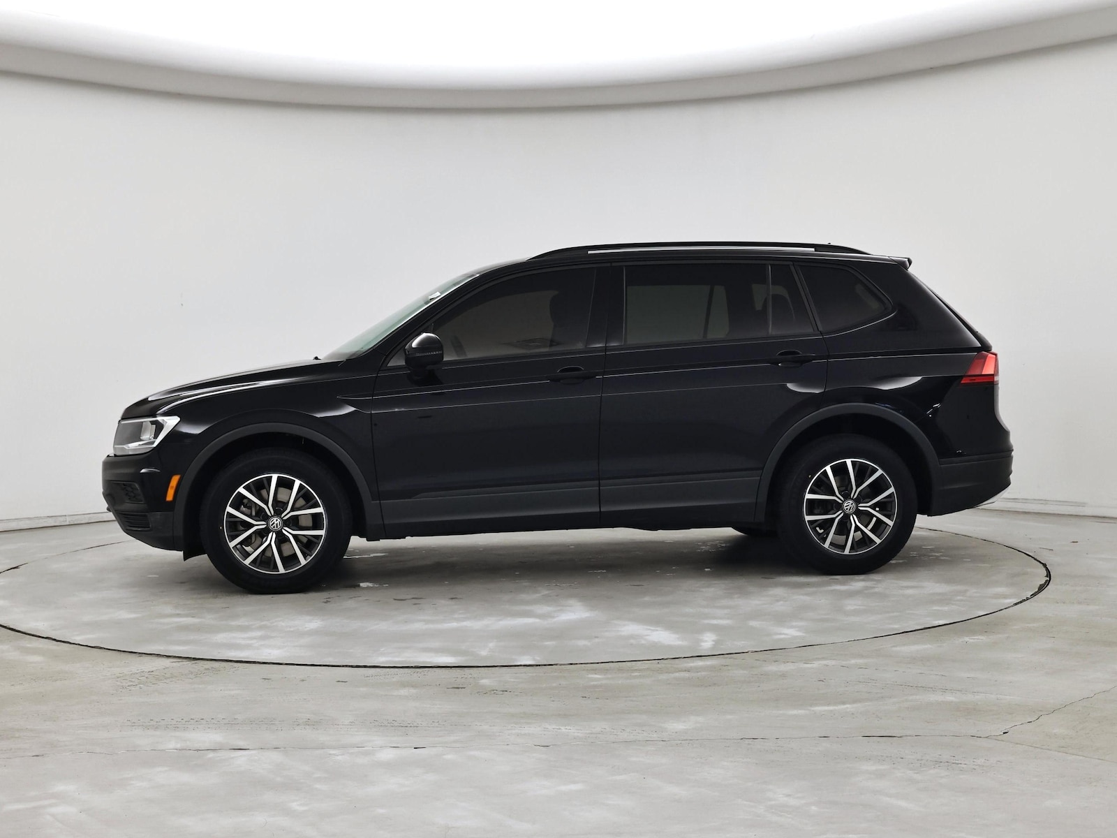 2021 Volkswagen Tiguan S - Photo 4