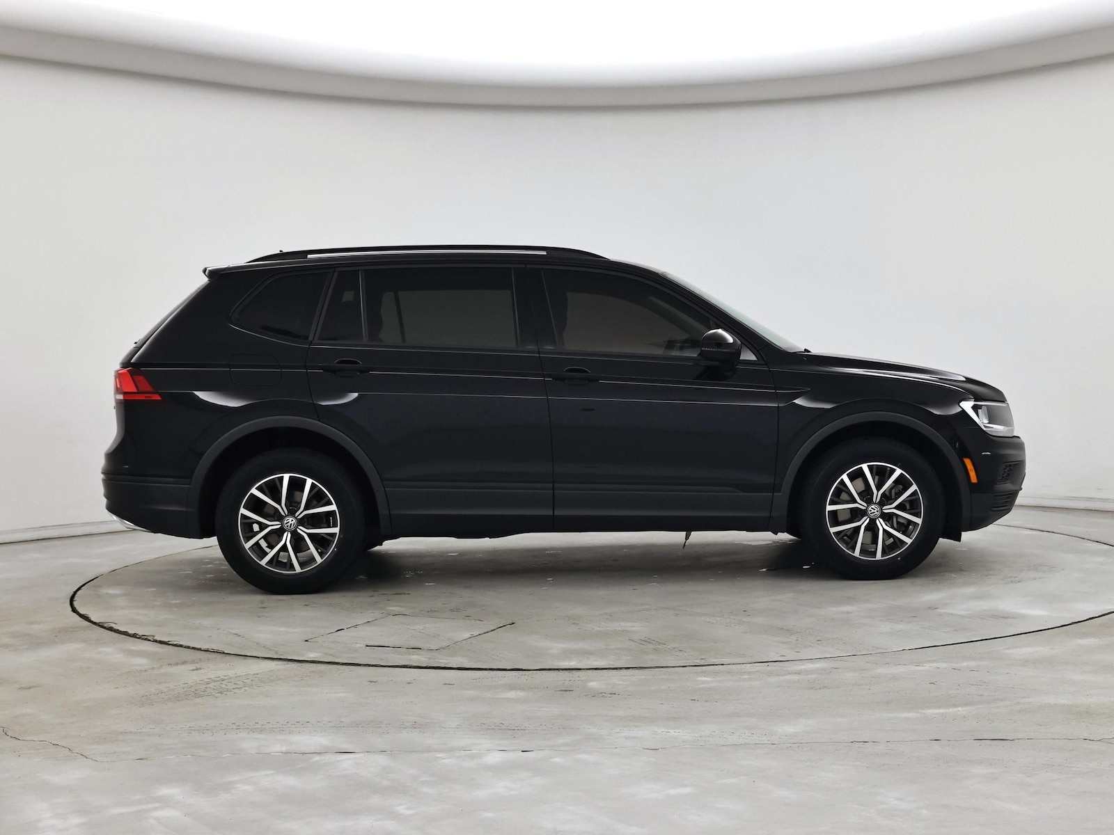 2021 Volkswagen Tiguan S - Photo 8