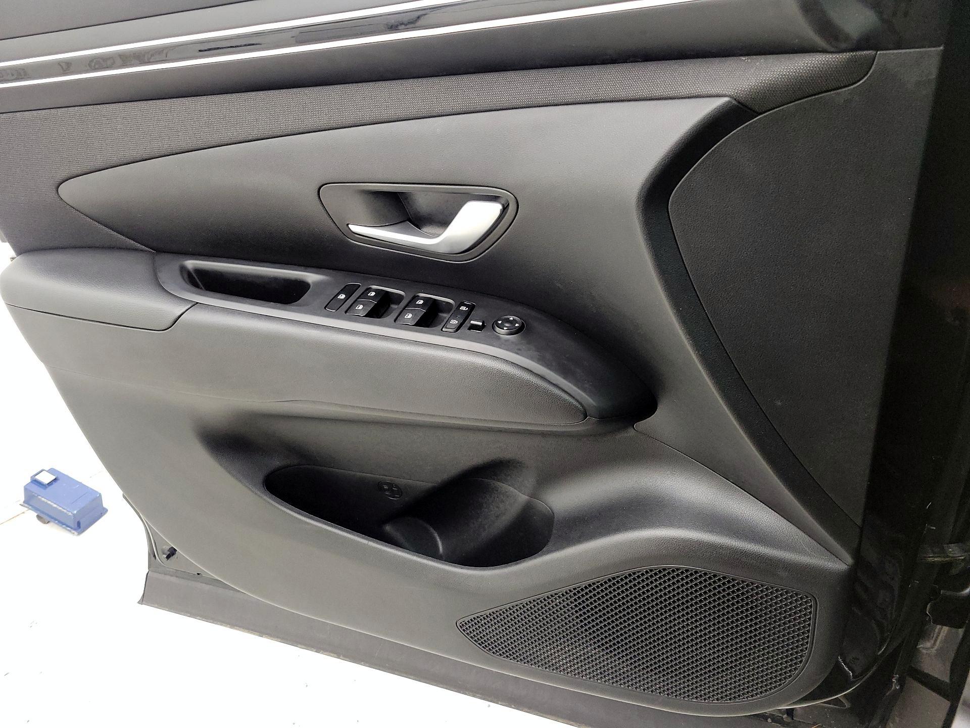 Thumbnail: 2023 Hyundai Tucson - 12