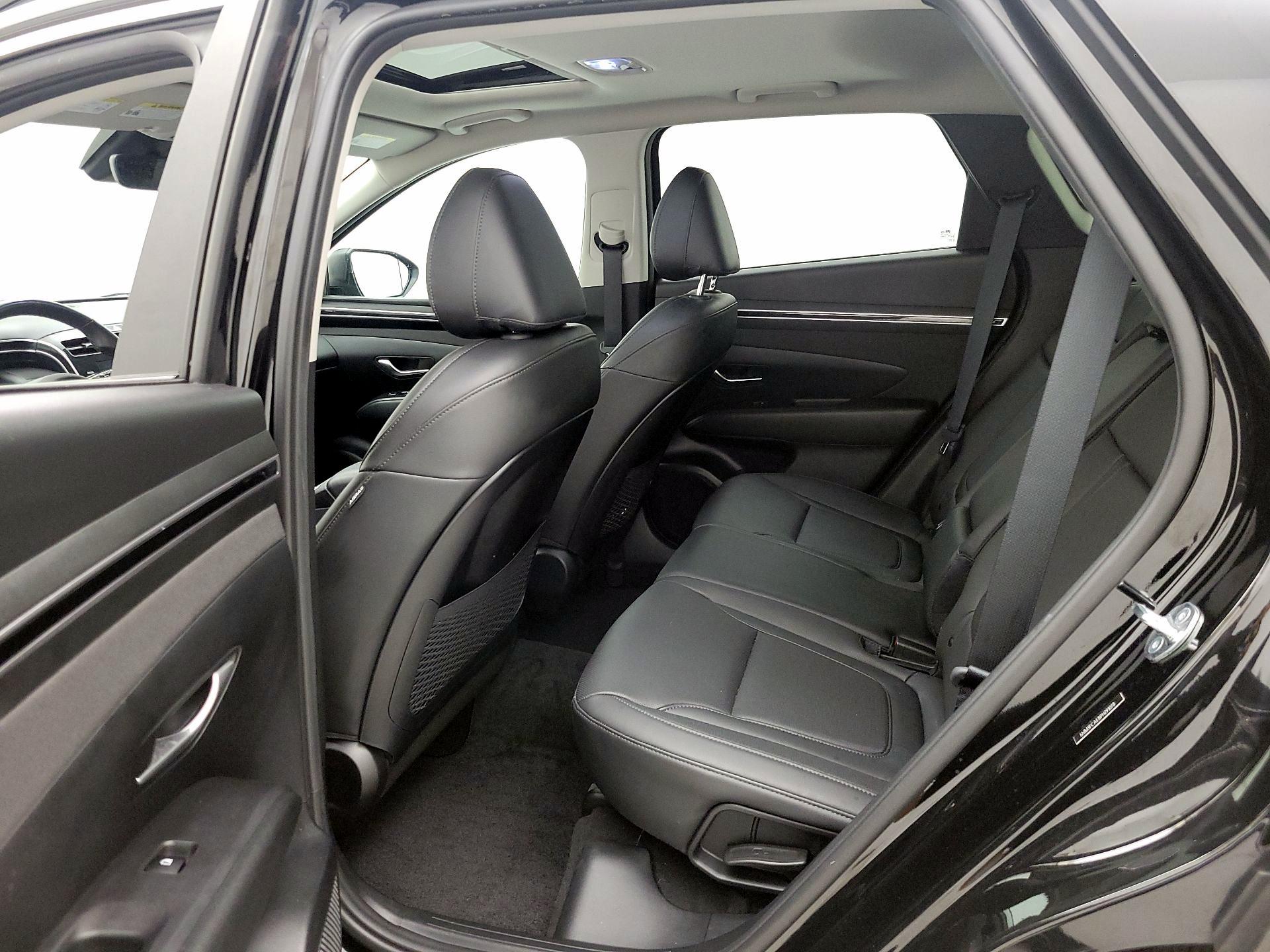 Thumbnail: 2023 Hyundai Tucson - 20