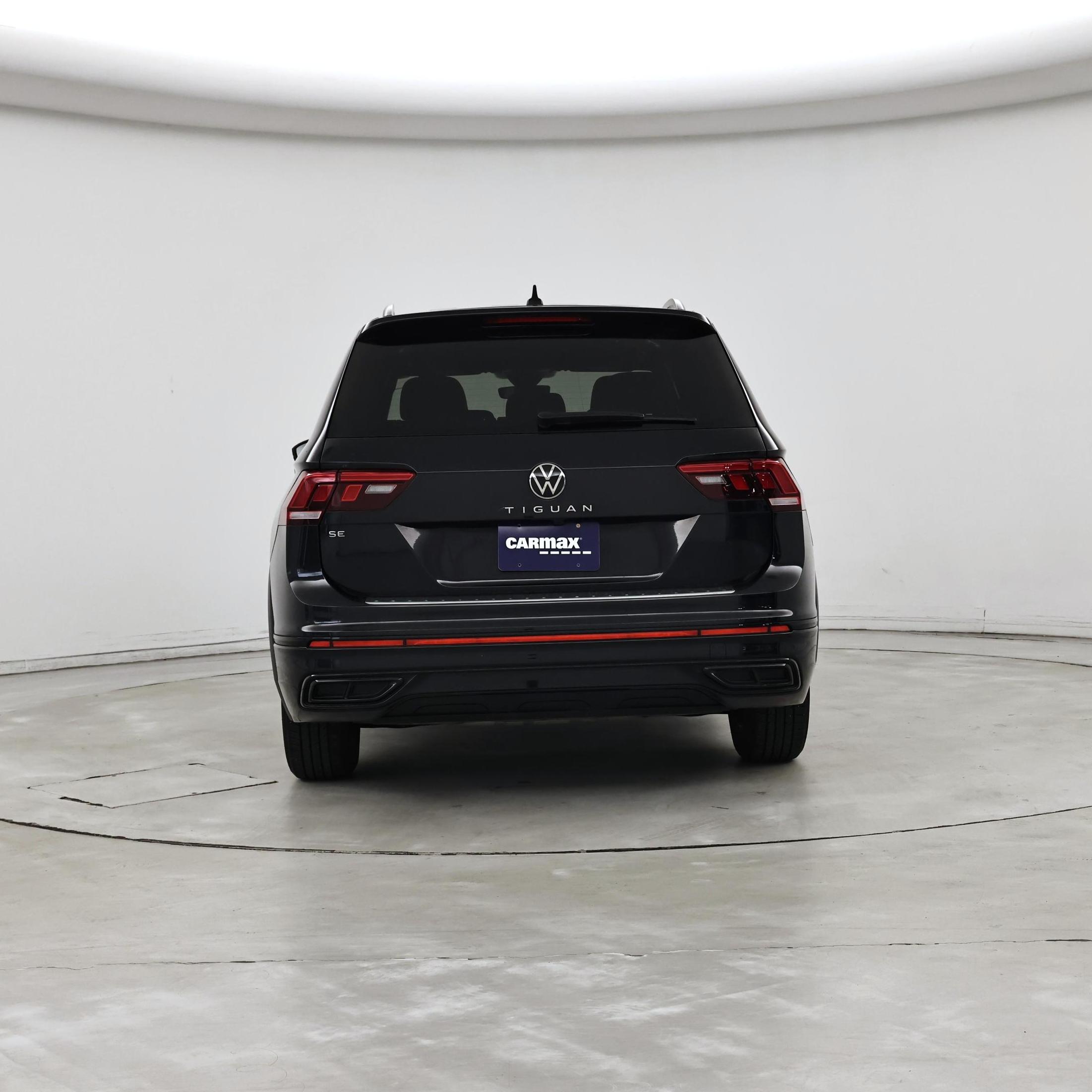 Thumbnail: 2023 Volkswagen Tiguan - 6