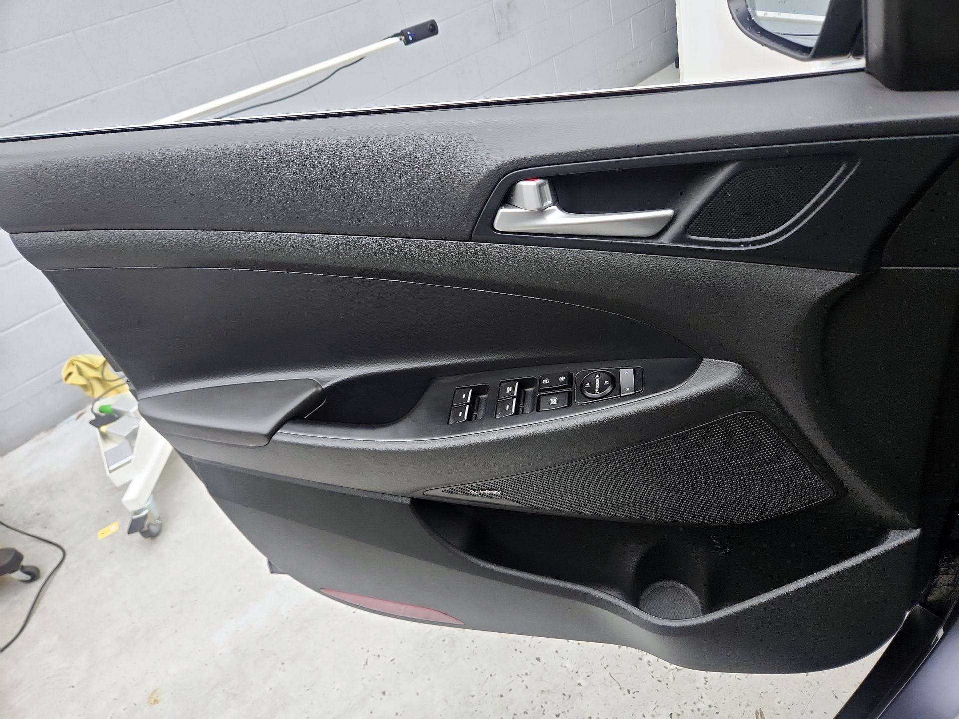 Thumbnail: 2021 Hyundai Tucson - 12